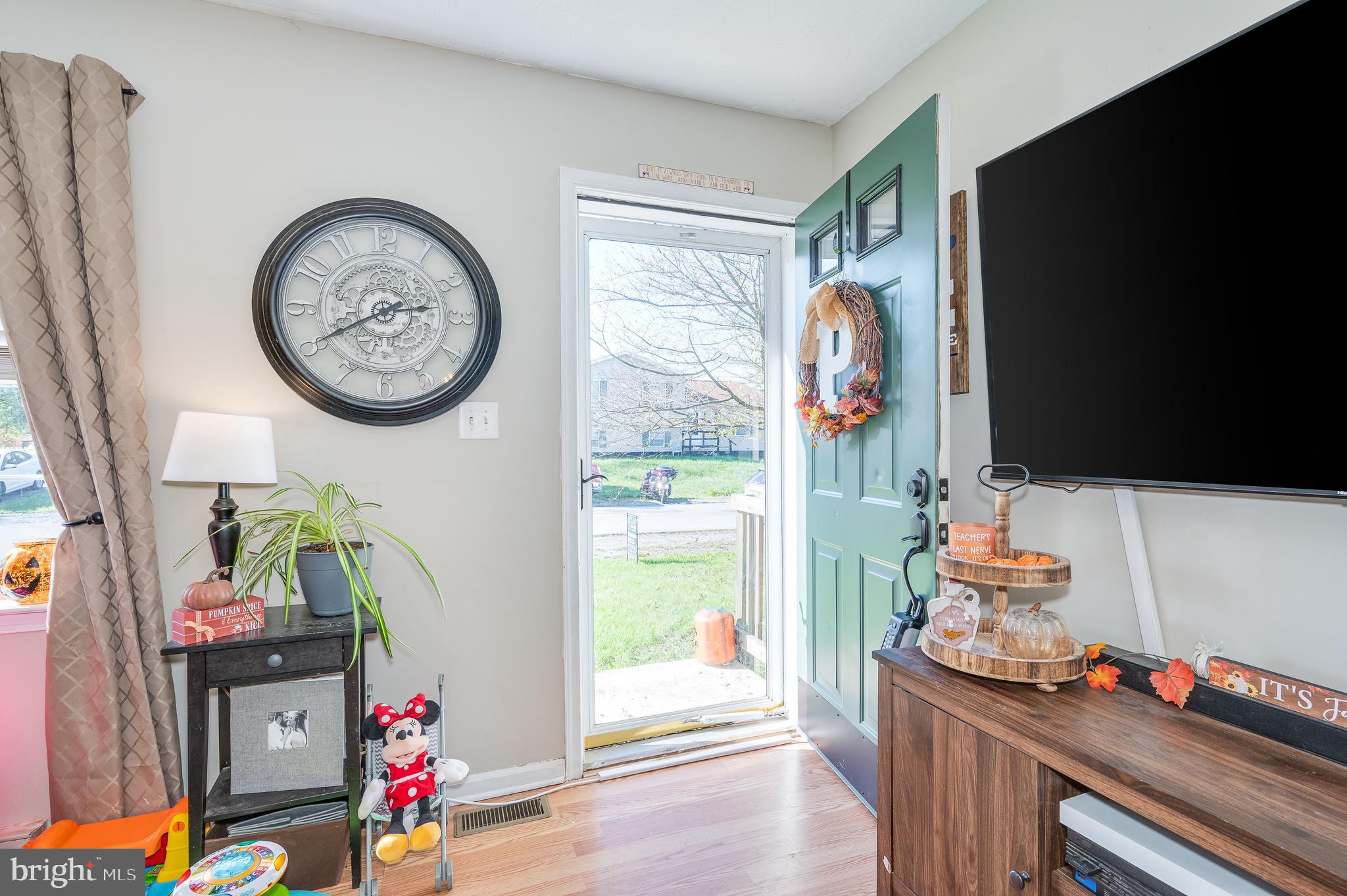 SPRINGFIELD VILLAGE - Residential