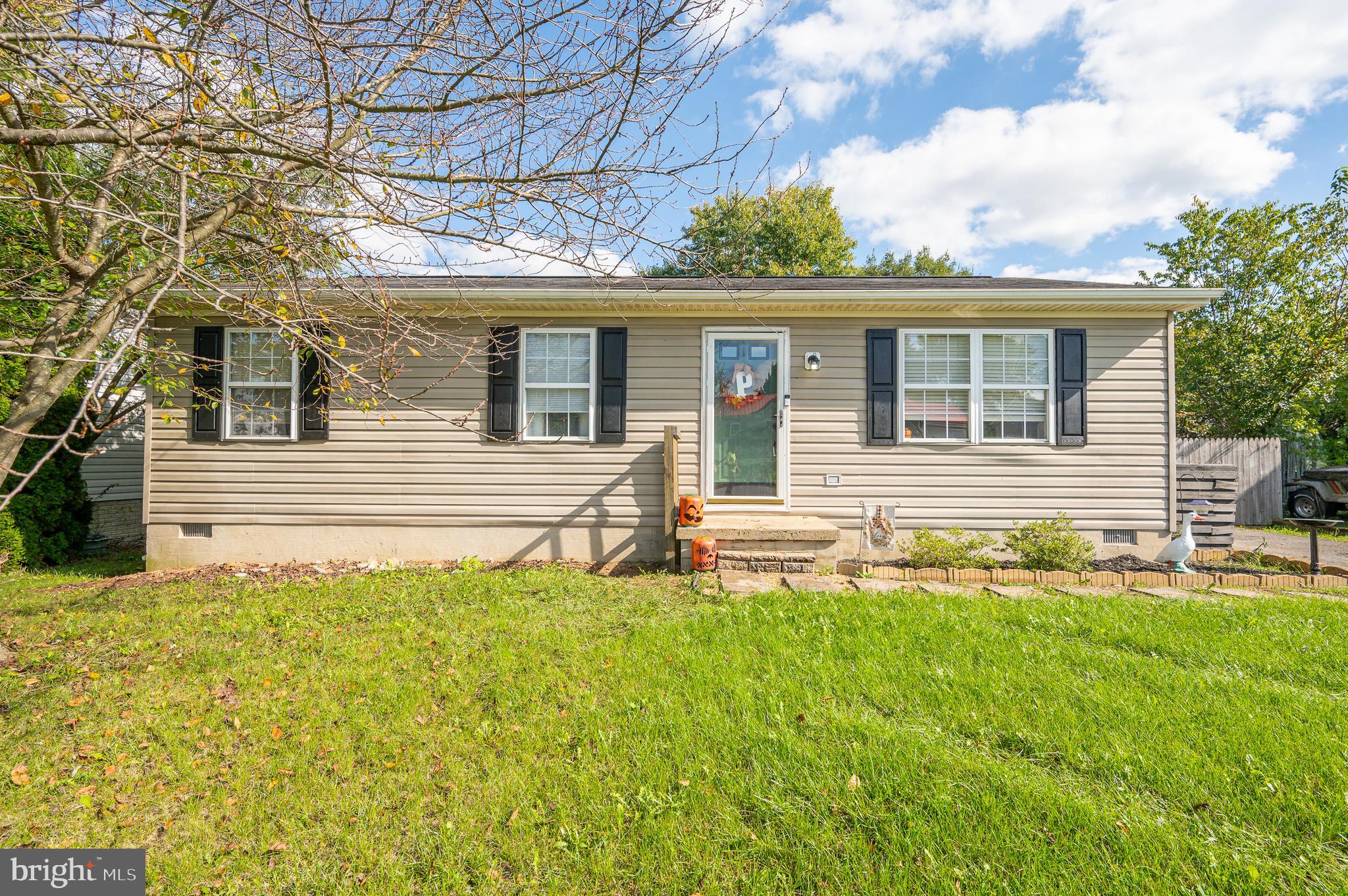 SPRINGFIELD VILLAGE - Residential