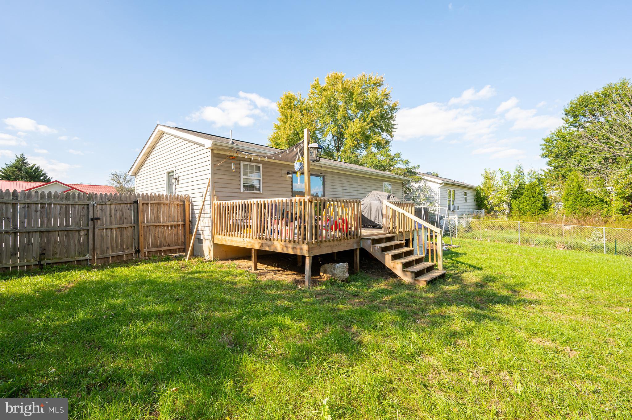 SPRINGFIELD VILLAGE - Residential