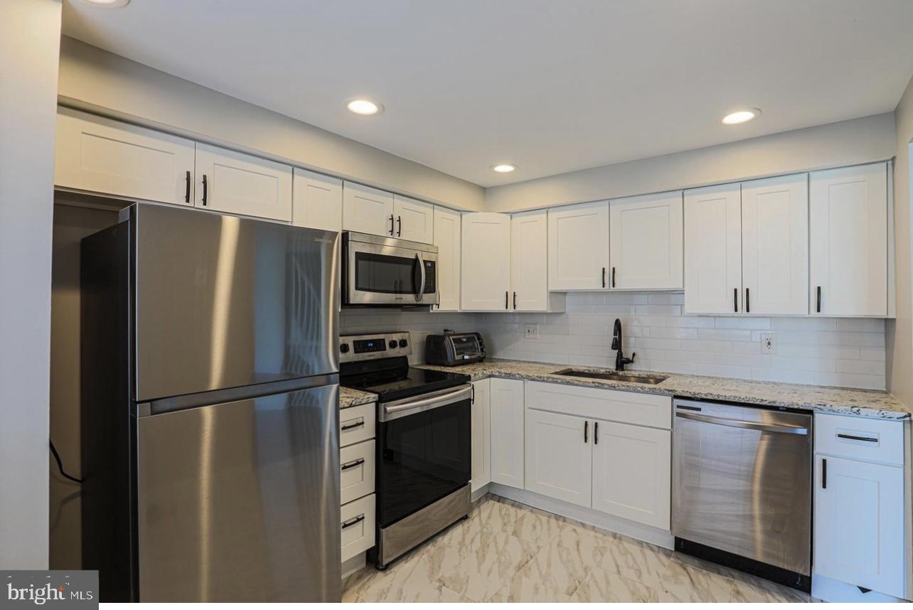 OWINGS MILLS - Residential Lease