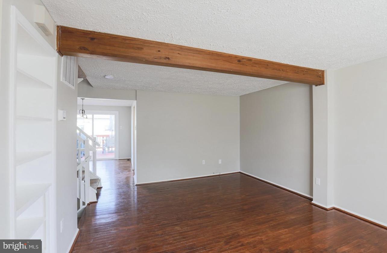 OWINGS MILLS - Residential Lease