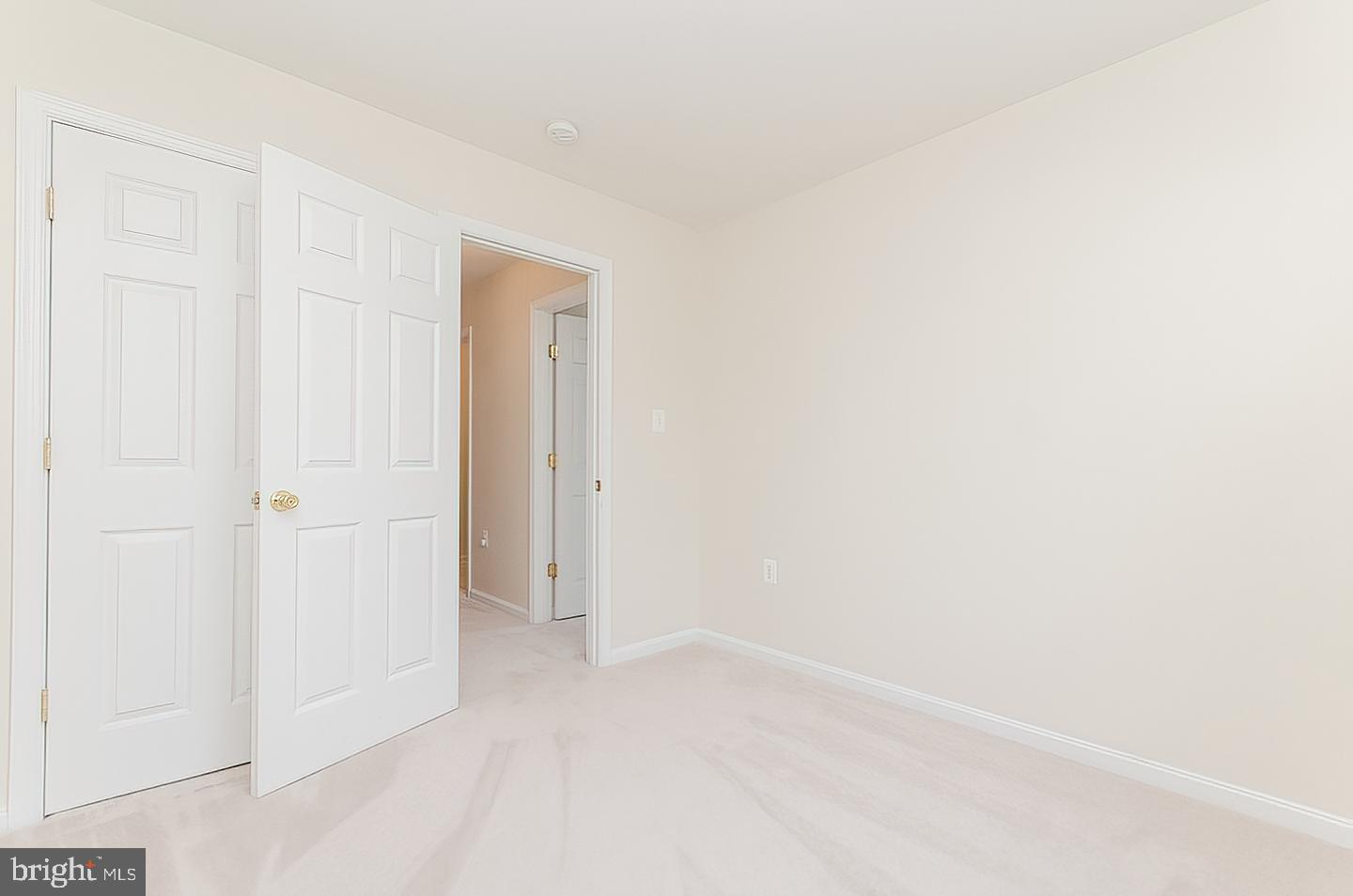 LEE'S RIDGE - Residential