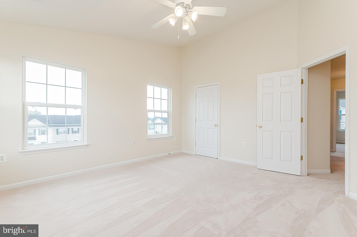 LEE'S RIDGE - Residential