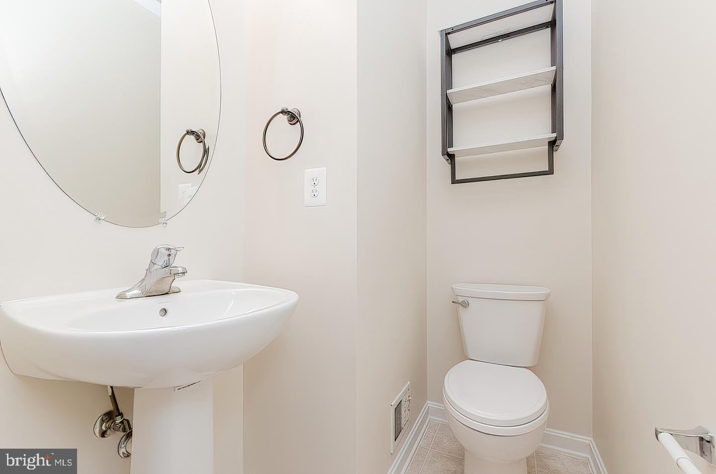 LEE'S RIDGE - Residential