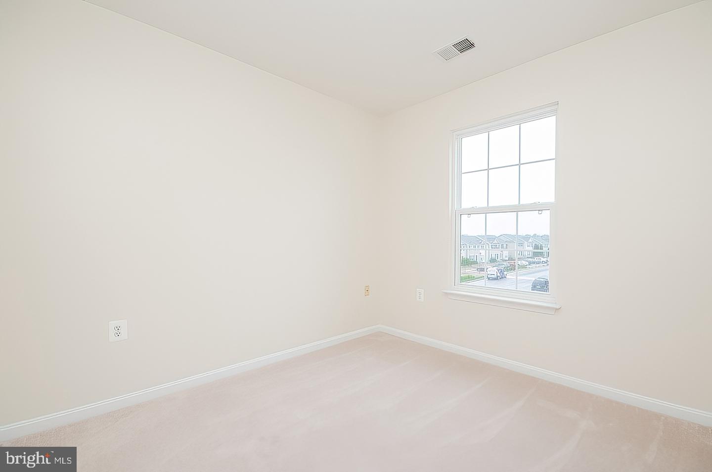 LEE'S RIDGE - Residential