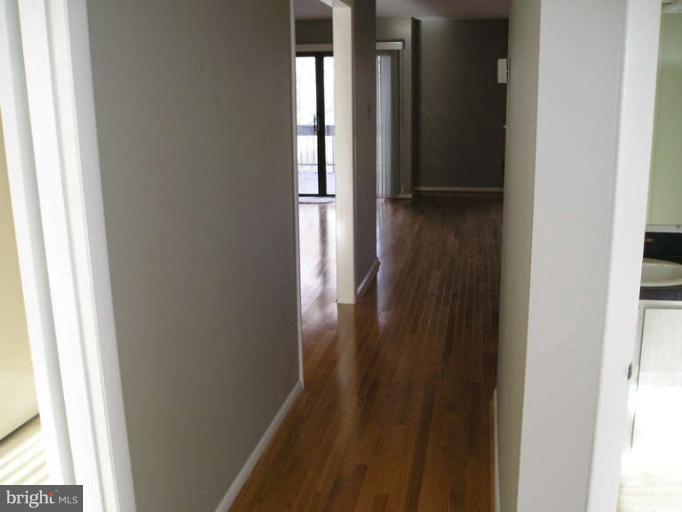 RESTON - Residential Lease