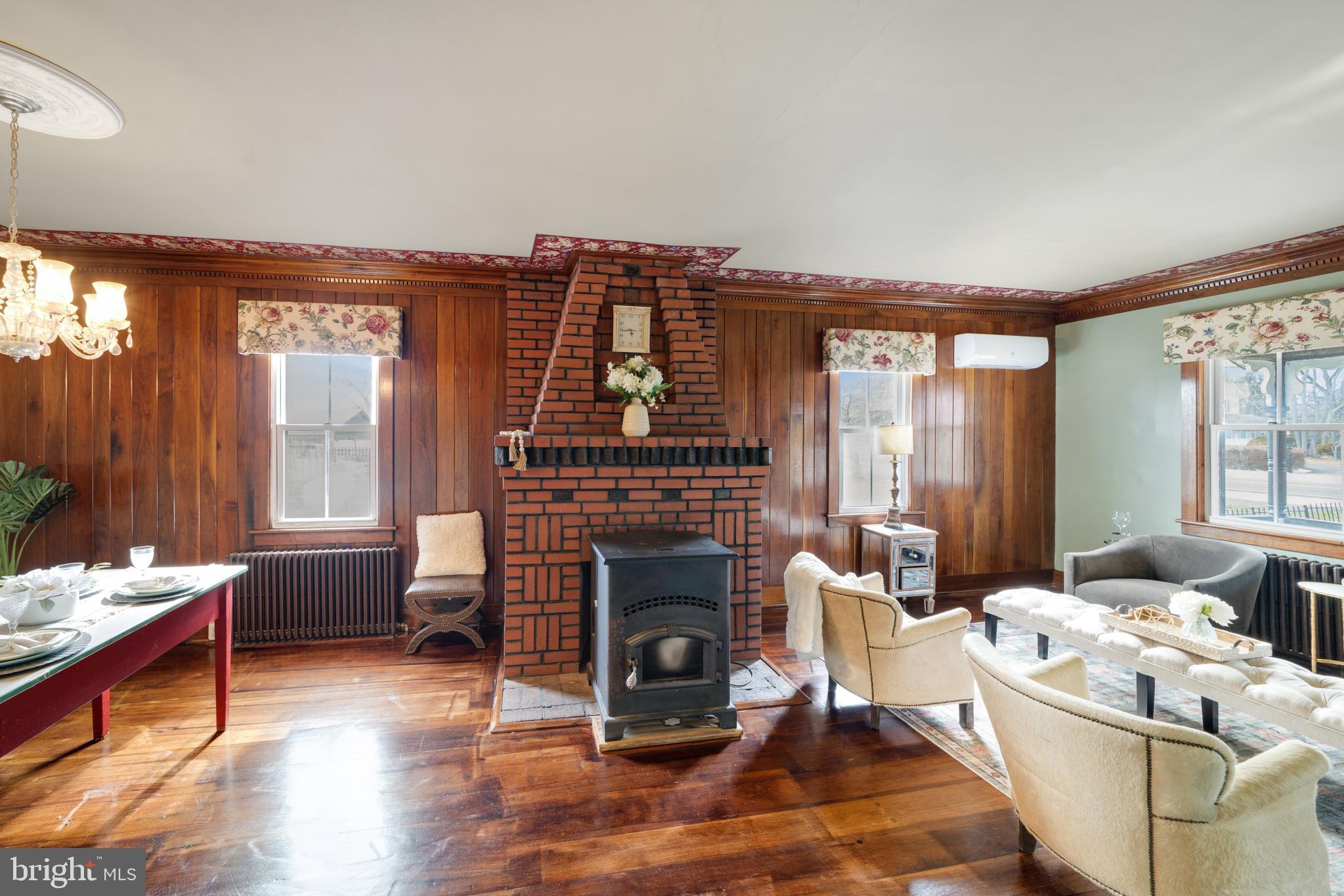 NONAVAILABLE - Residential