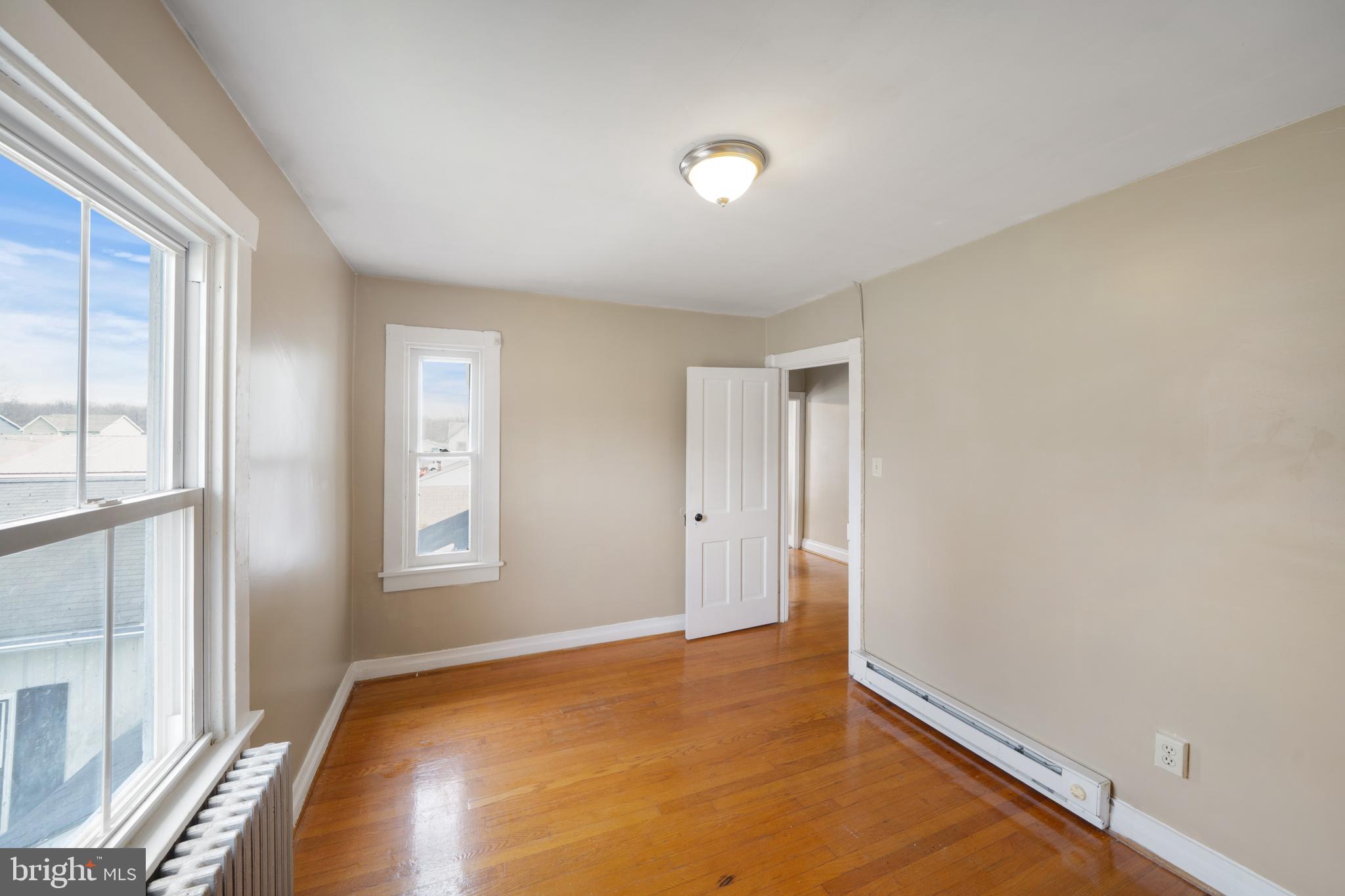 NONAVAILABLE - Residential