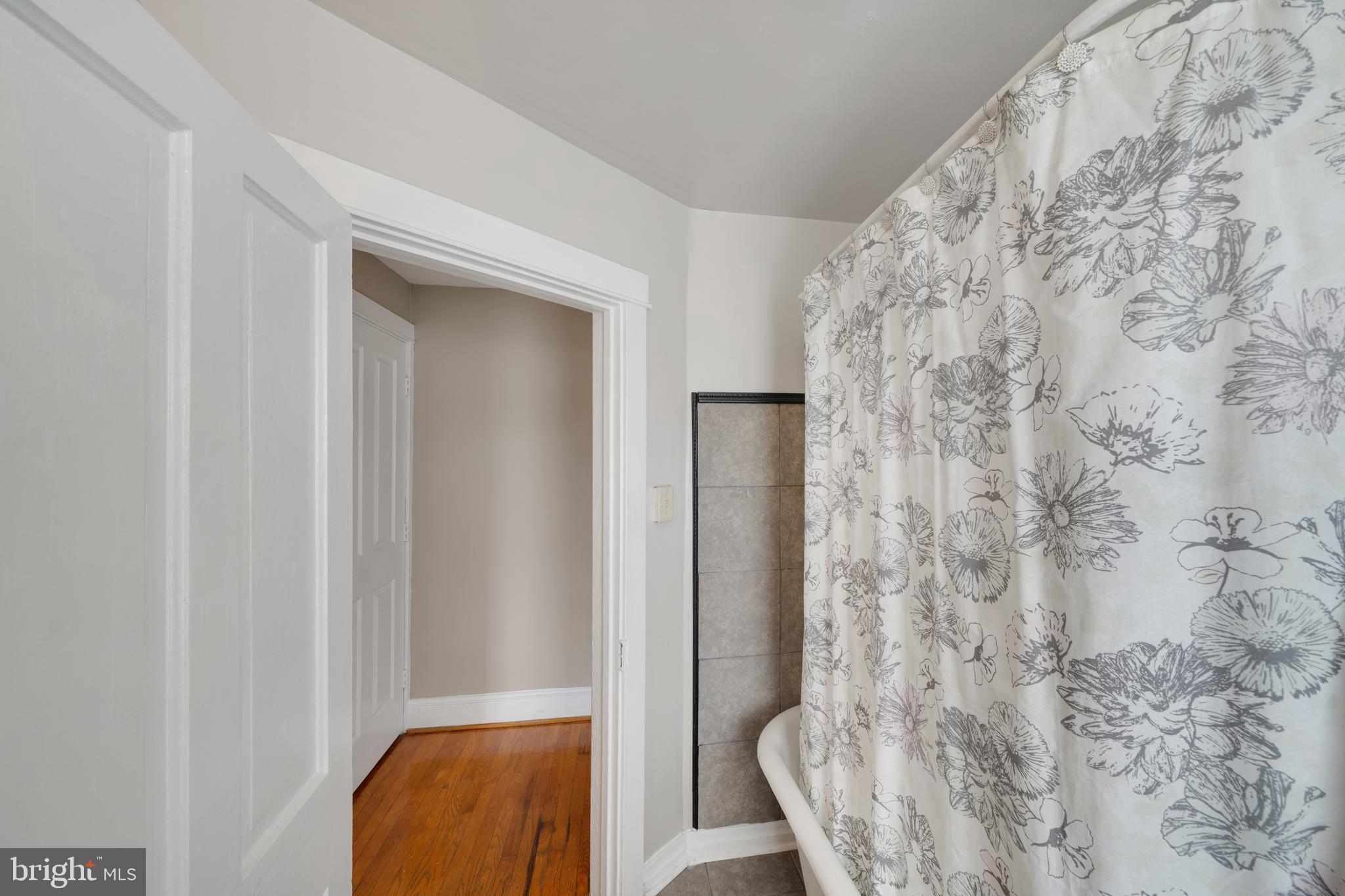 NONAVAILABLE - Residential