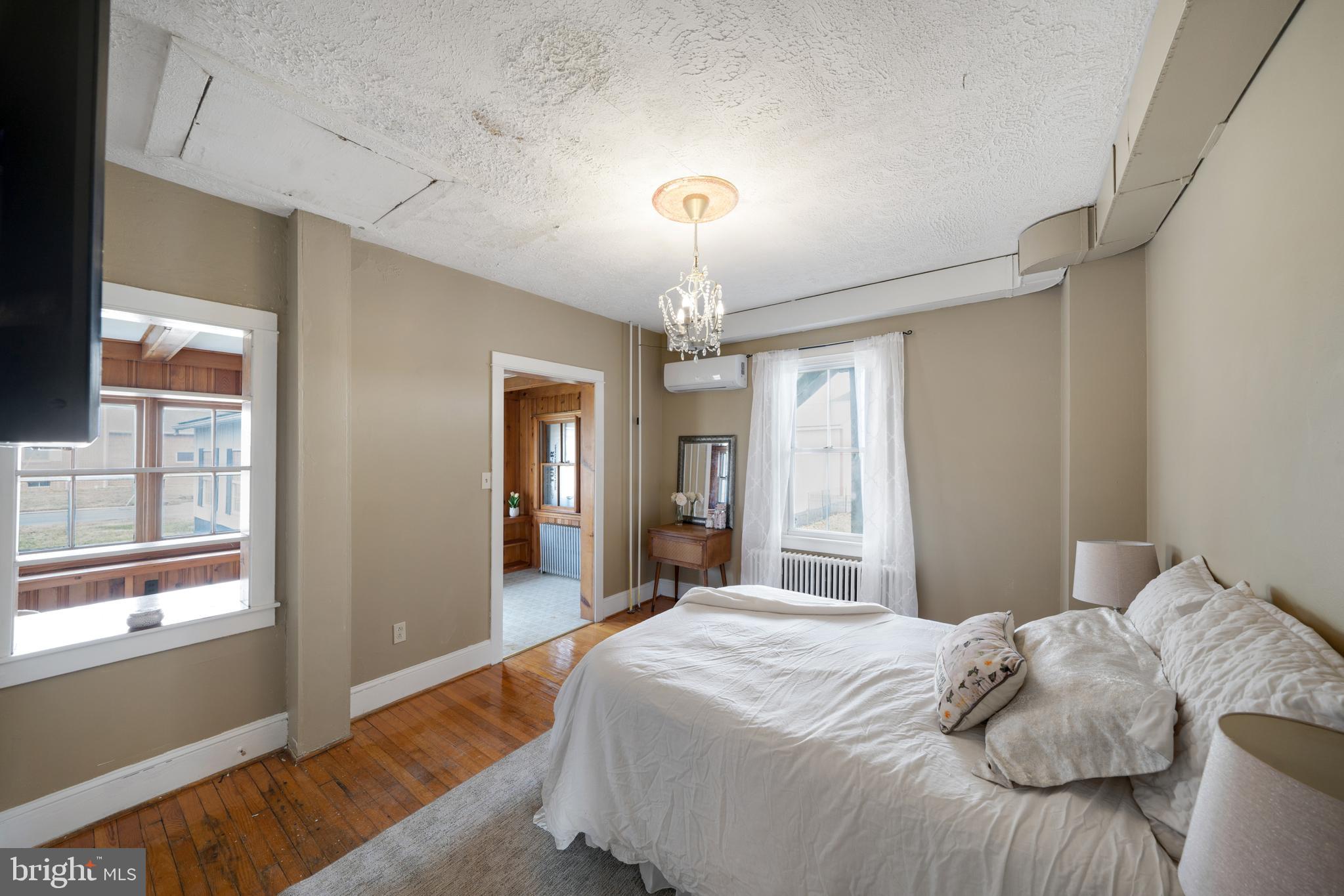 NONAVAILABLE - Residential