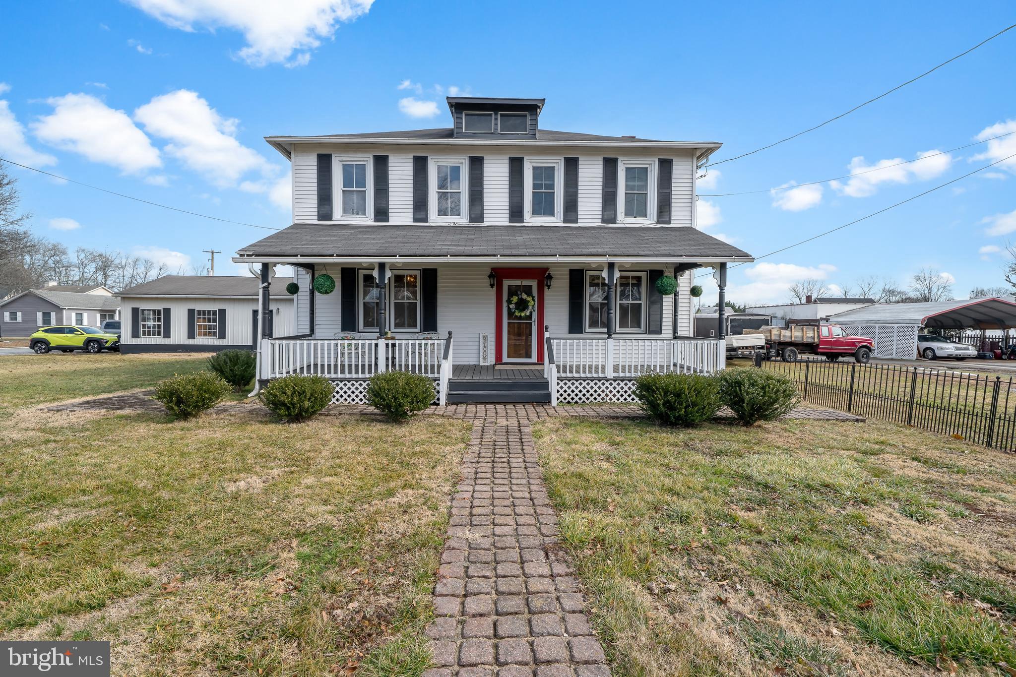 NONAVAILABLE - Residential