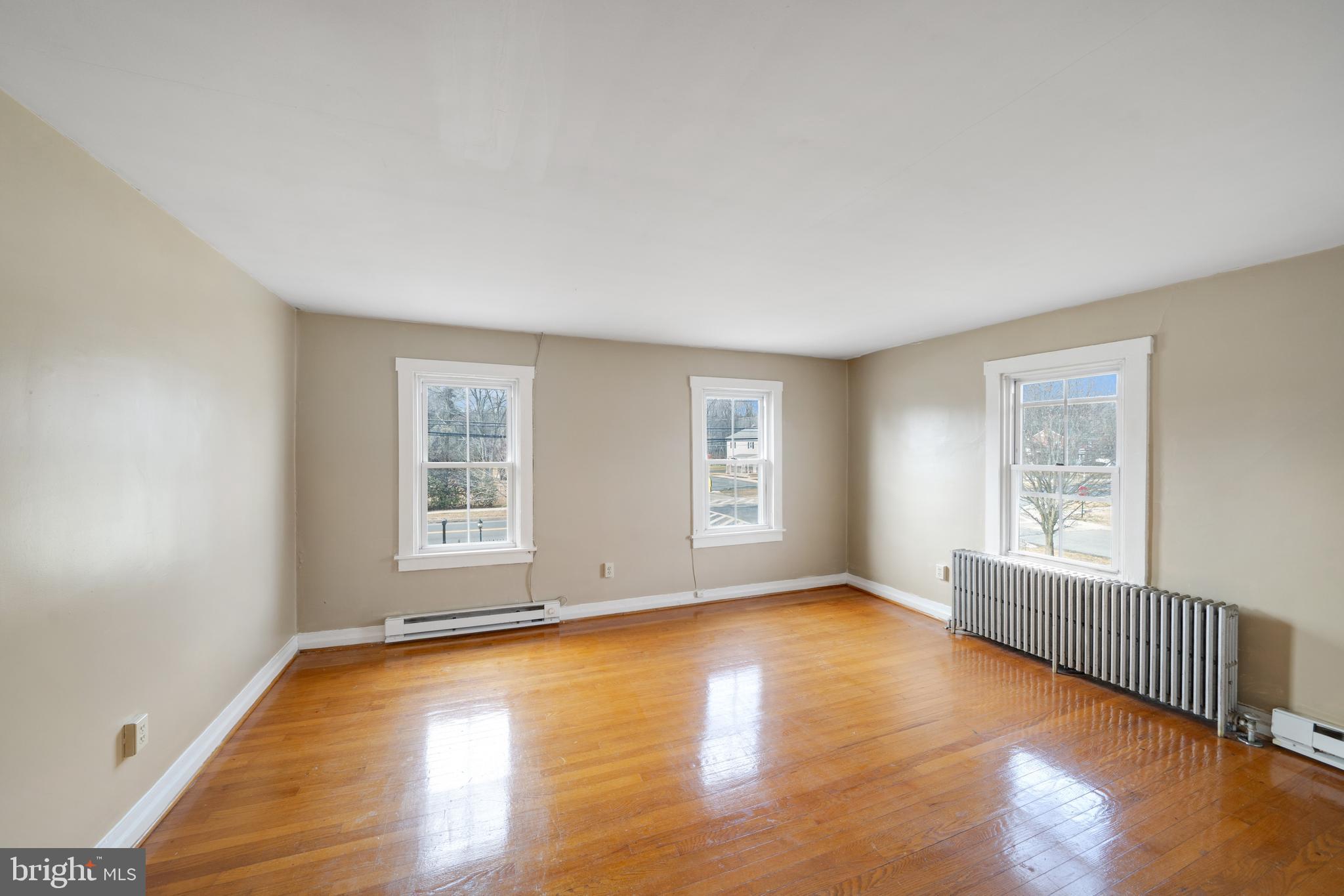 NONAVAILABLE - Residential