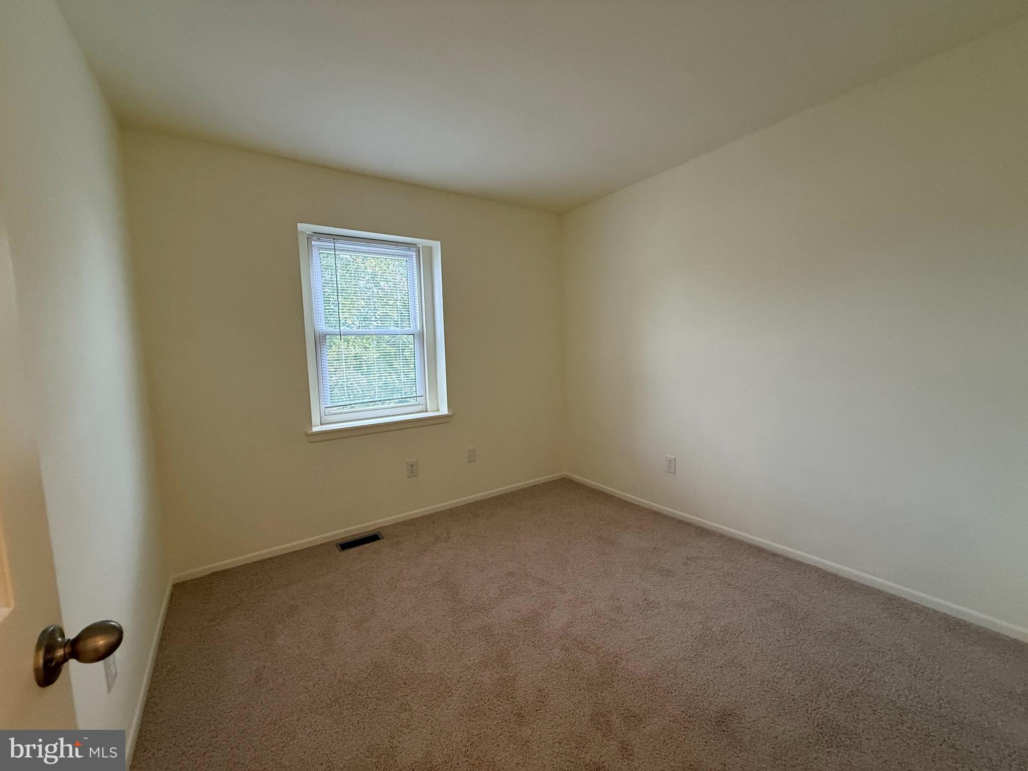 CROFTON VILLAGE - Residential