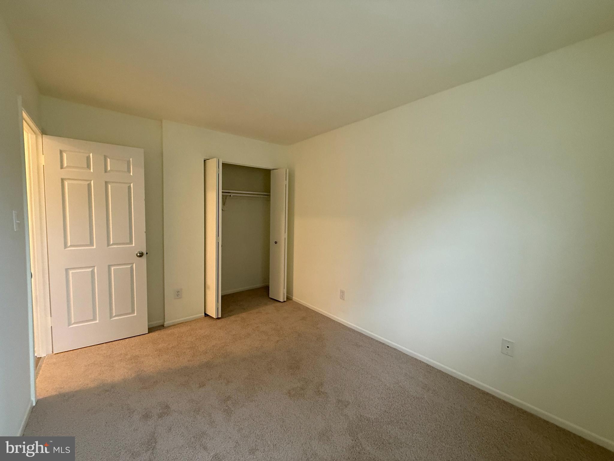 CROFTON VILLAGE - Residential