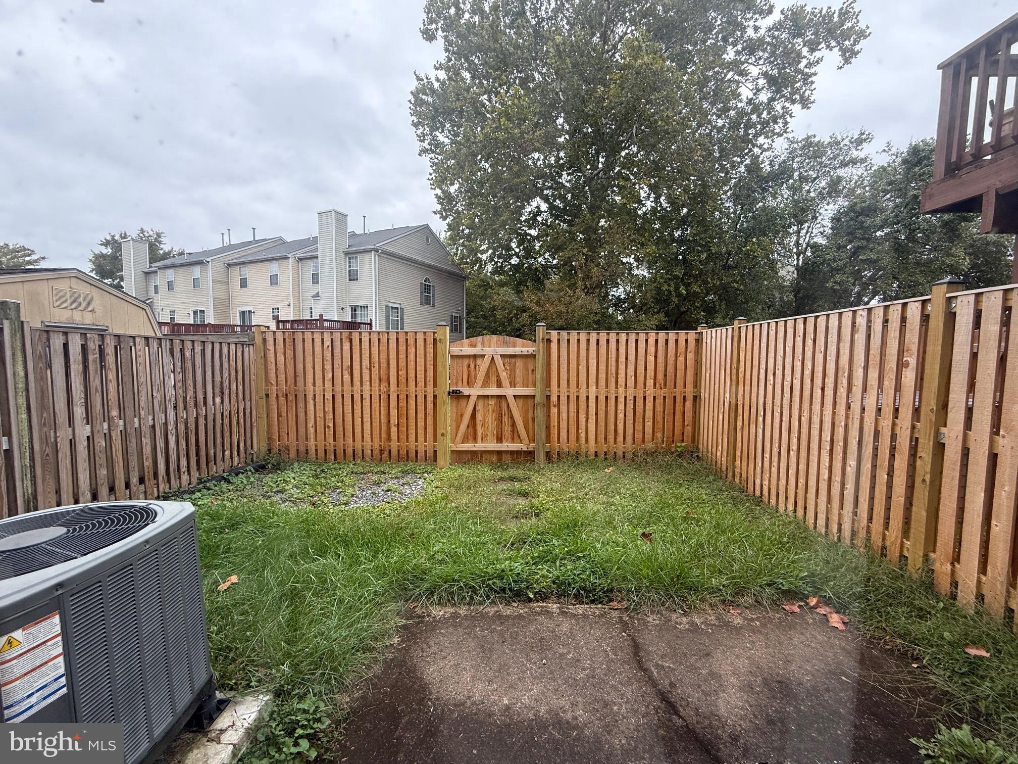 CROFTON VILLAGE - Residential