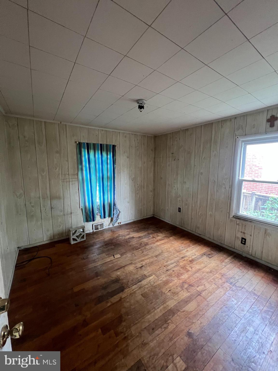 5633 JAMESTOWN ROAD