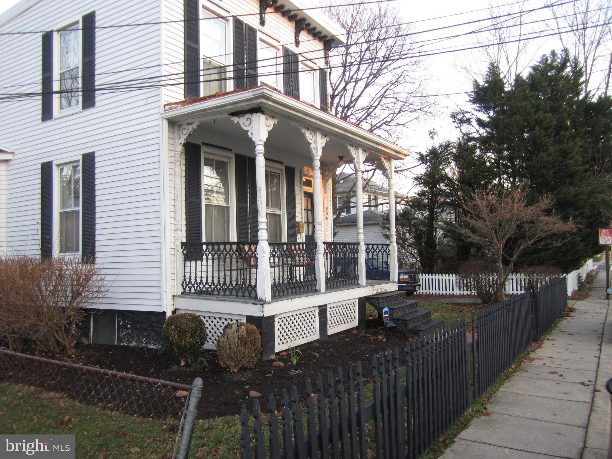 HISTORIC LAUREL - Residential
