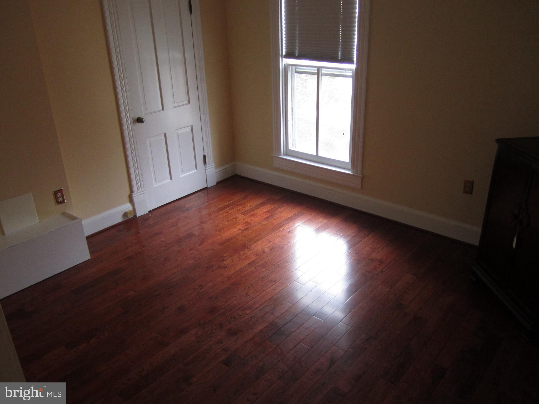 HISTORIC LAUREL - Residential