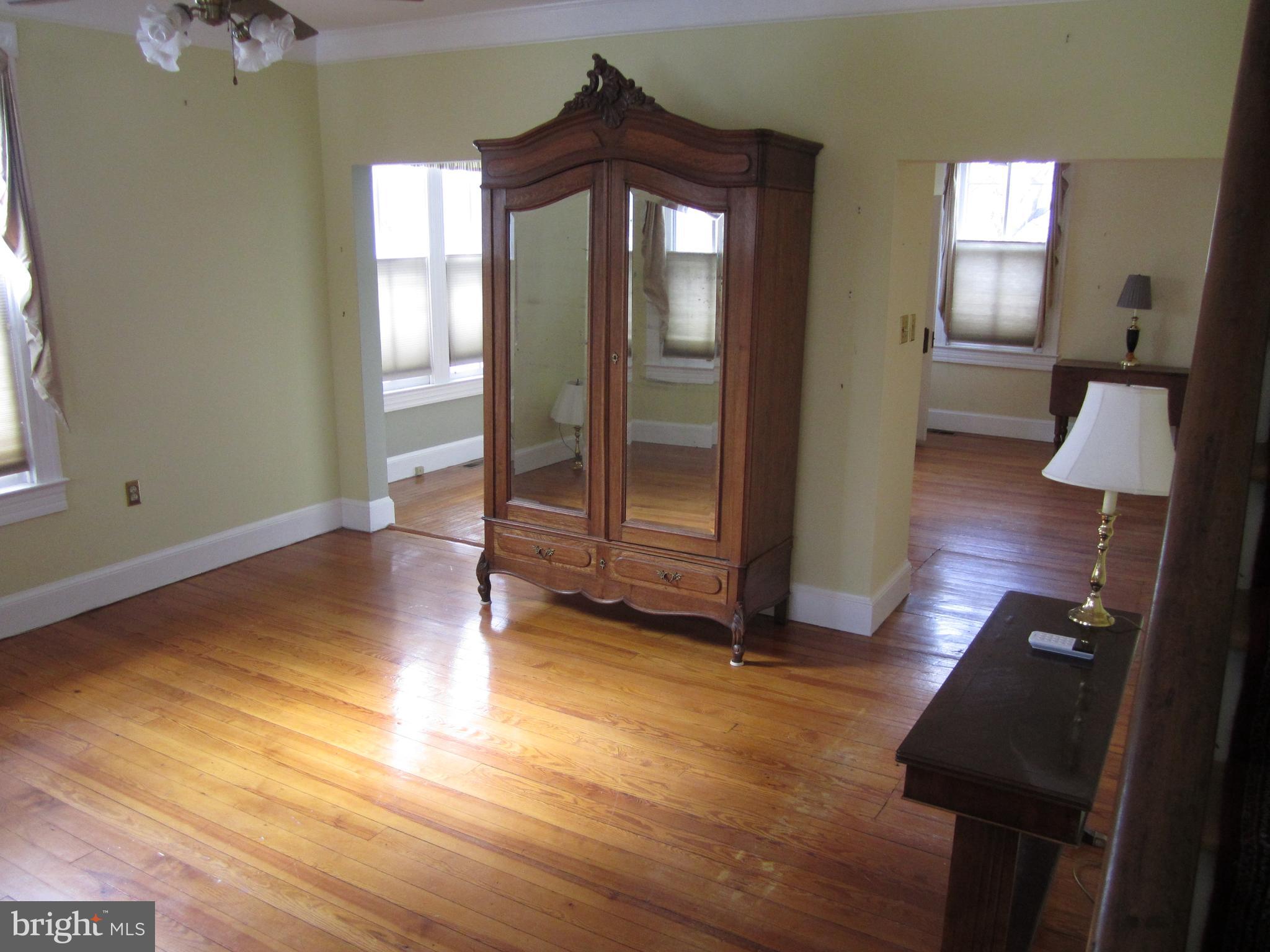 HISTORIC LAUREL - Residential