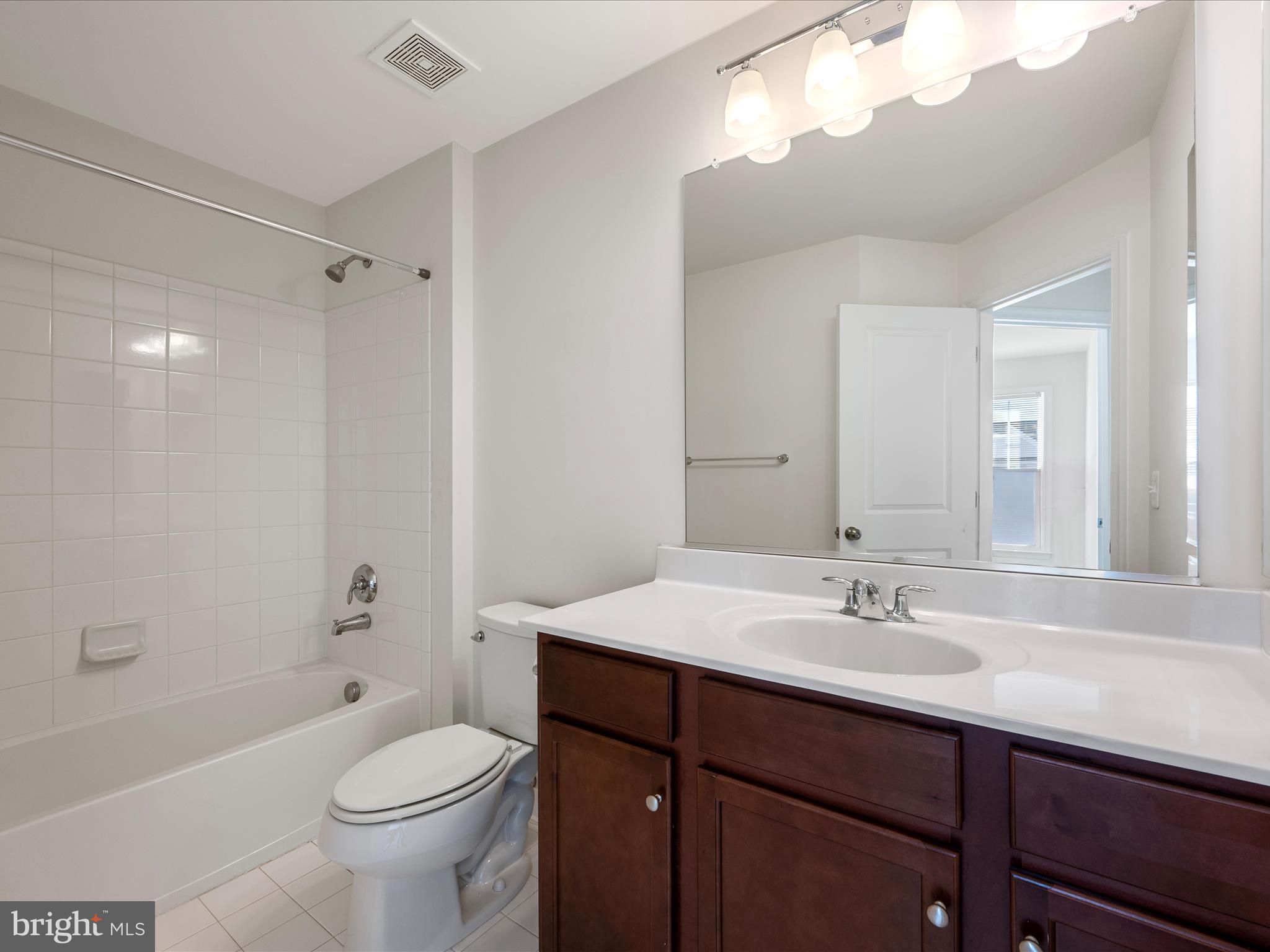 FIELDSTONE - Residential