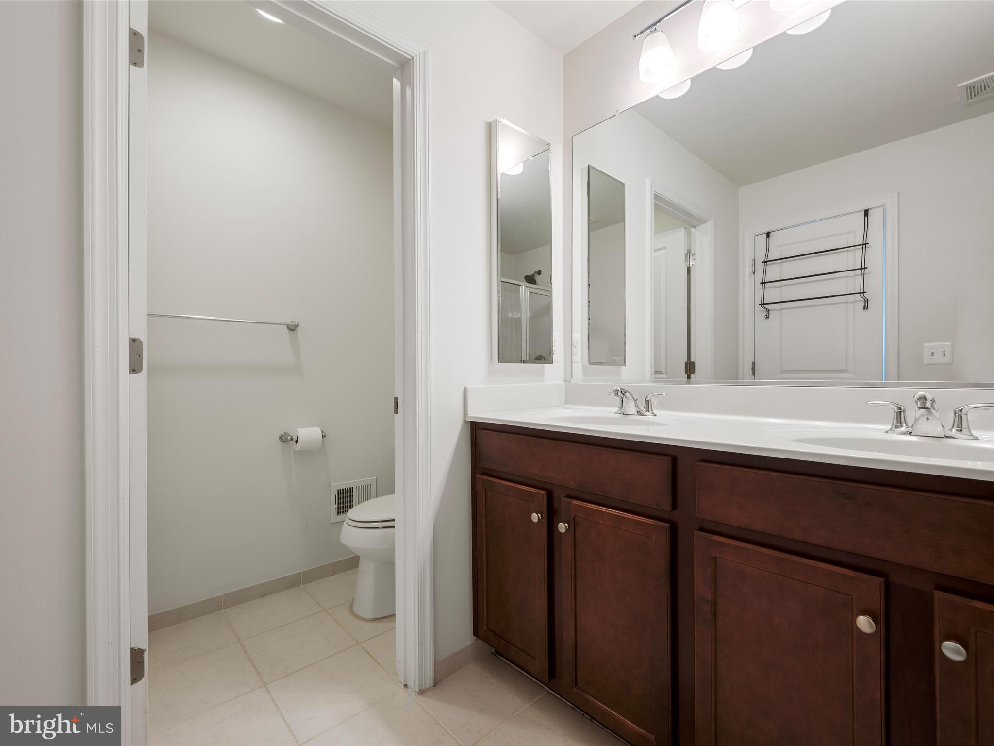 FIELDSTONE - Residential