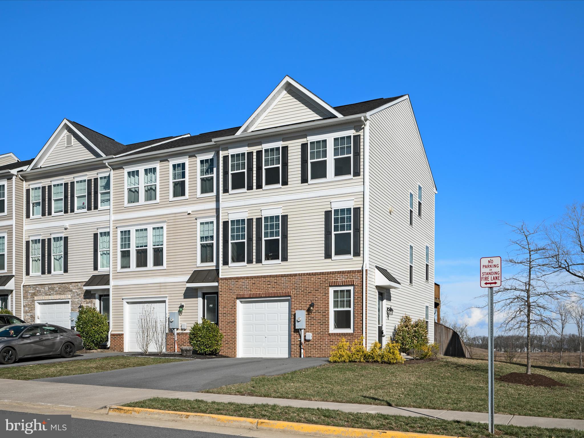 FIELDSTONE - Residential