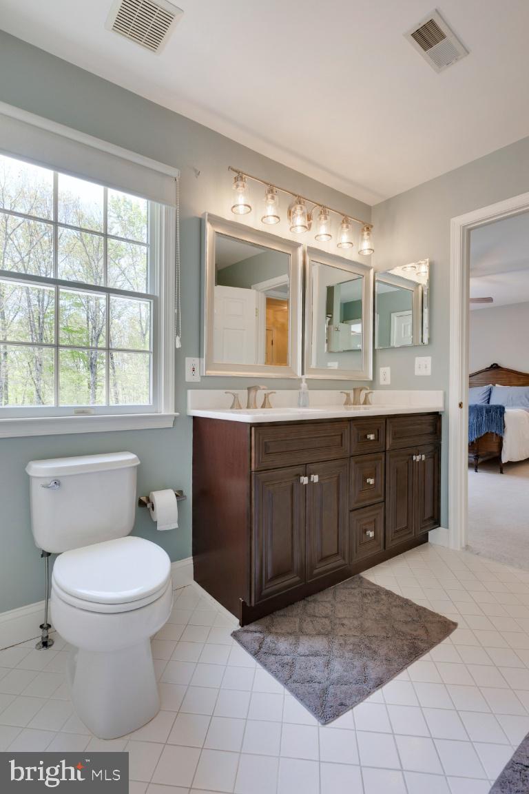 ANNAPOLIS PRESERVE - Residential