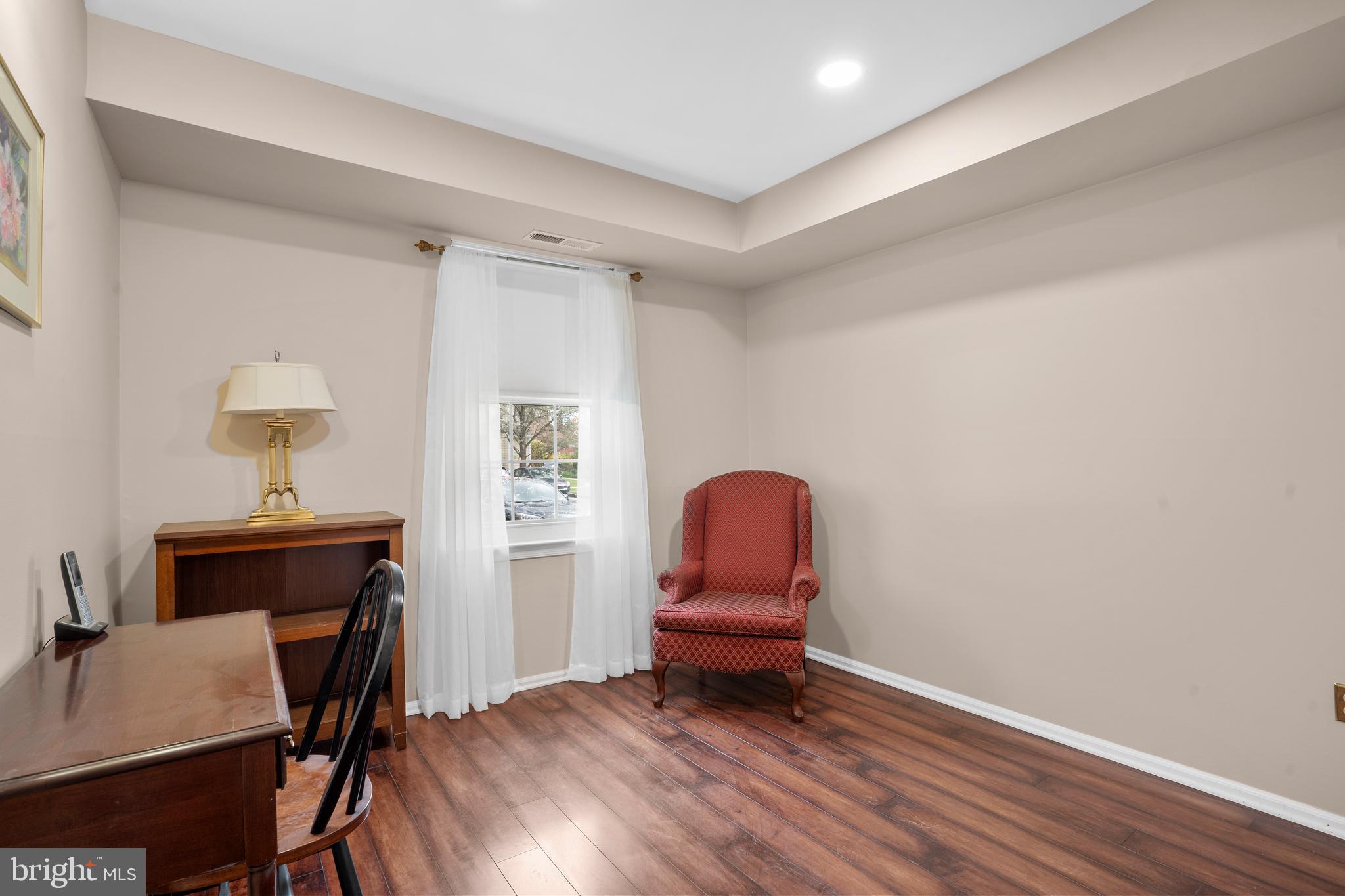 BELMONT STATION - Residential