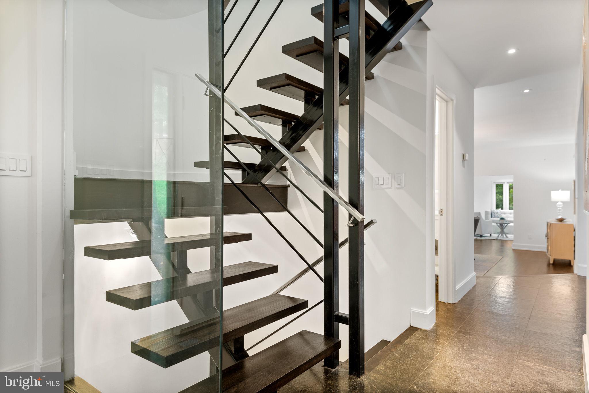 THE PALISADES - Residential