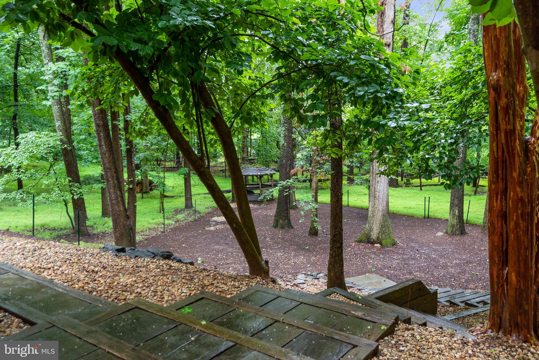 THE PALISADES - Residential