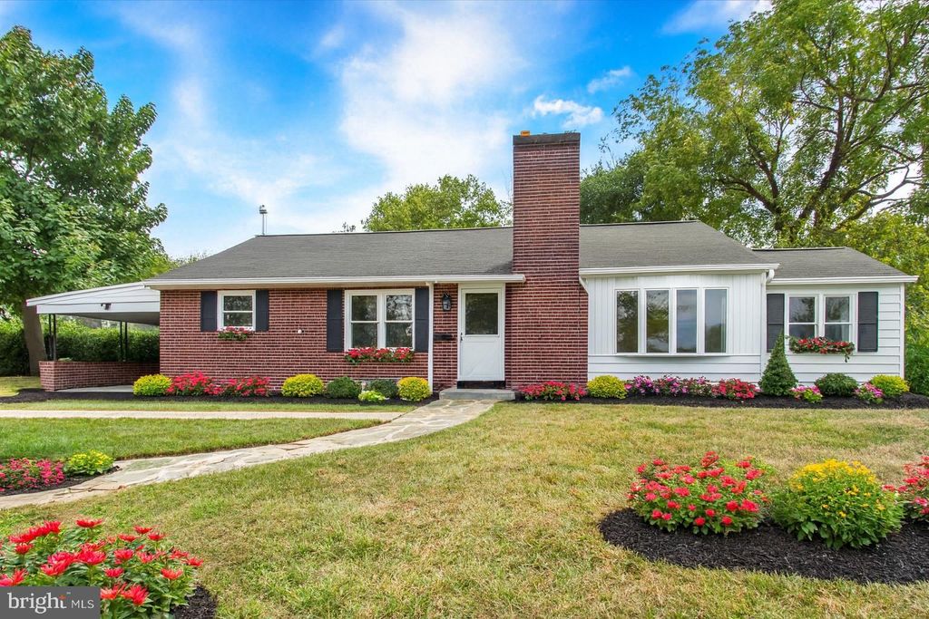 Photo of 22 Rita Marie Avenue, LITTLESTOWN, PA 17340 (MLS # PAAD2019760)