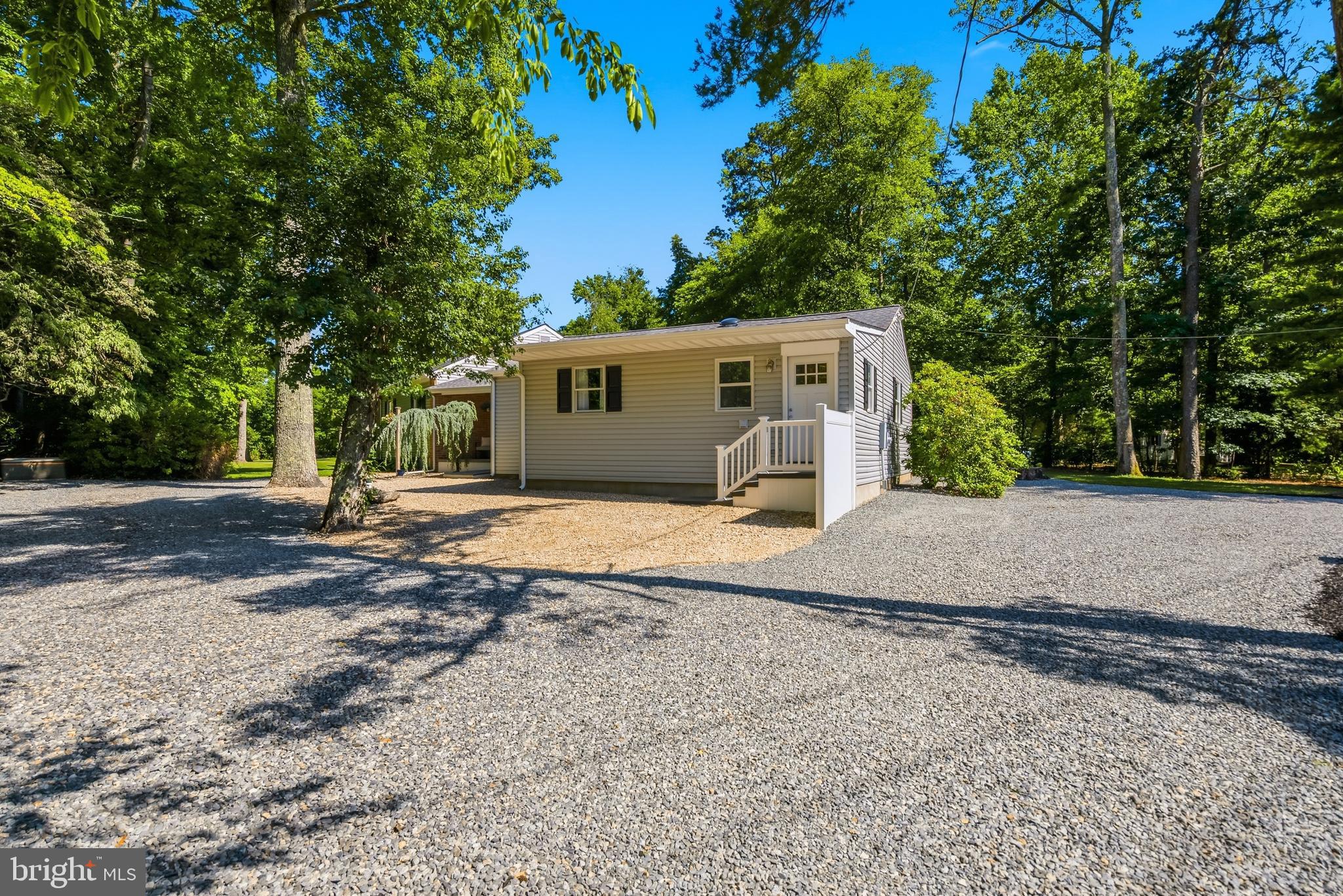 492 OAKSHADE ROAD