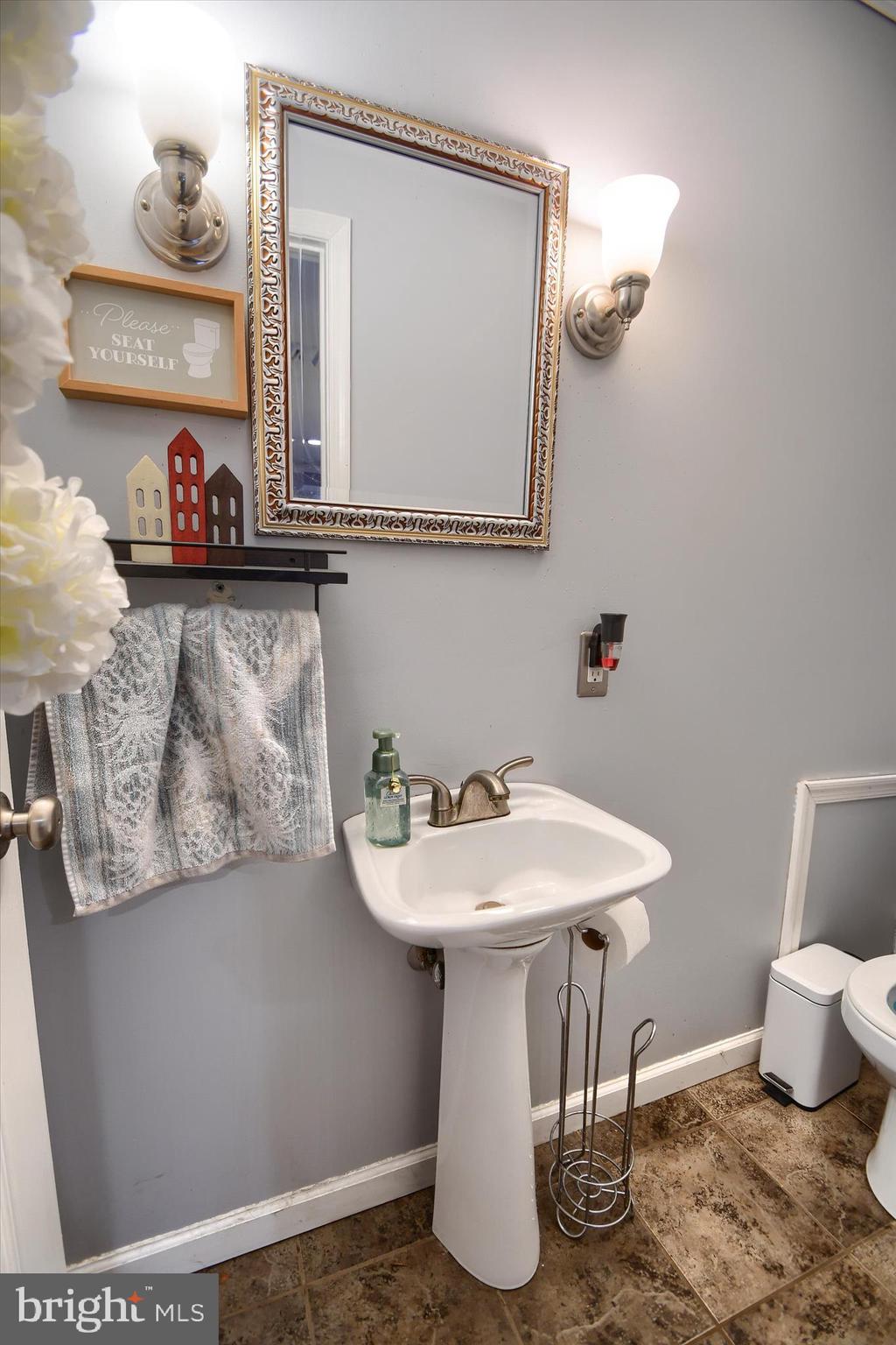 CRABTREE HOLLOW - Residential