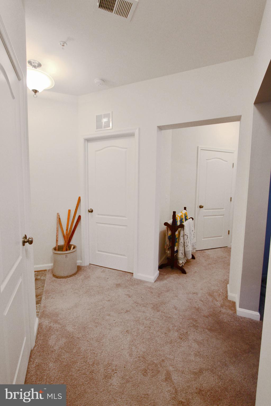 RESIDENCES AT WILDEWOOD - Residential Lease