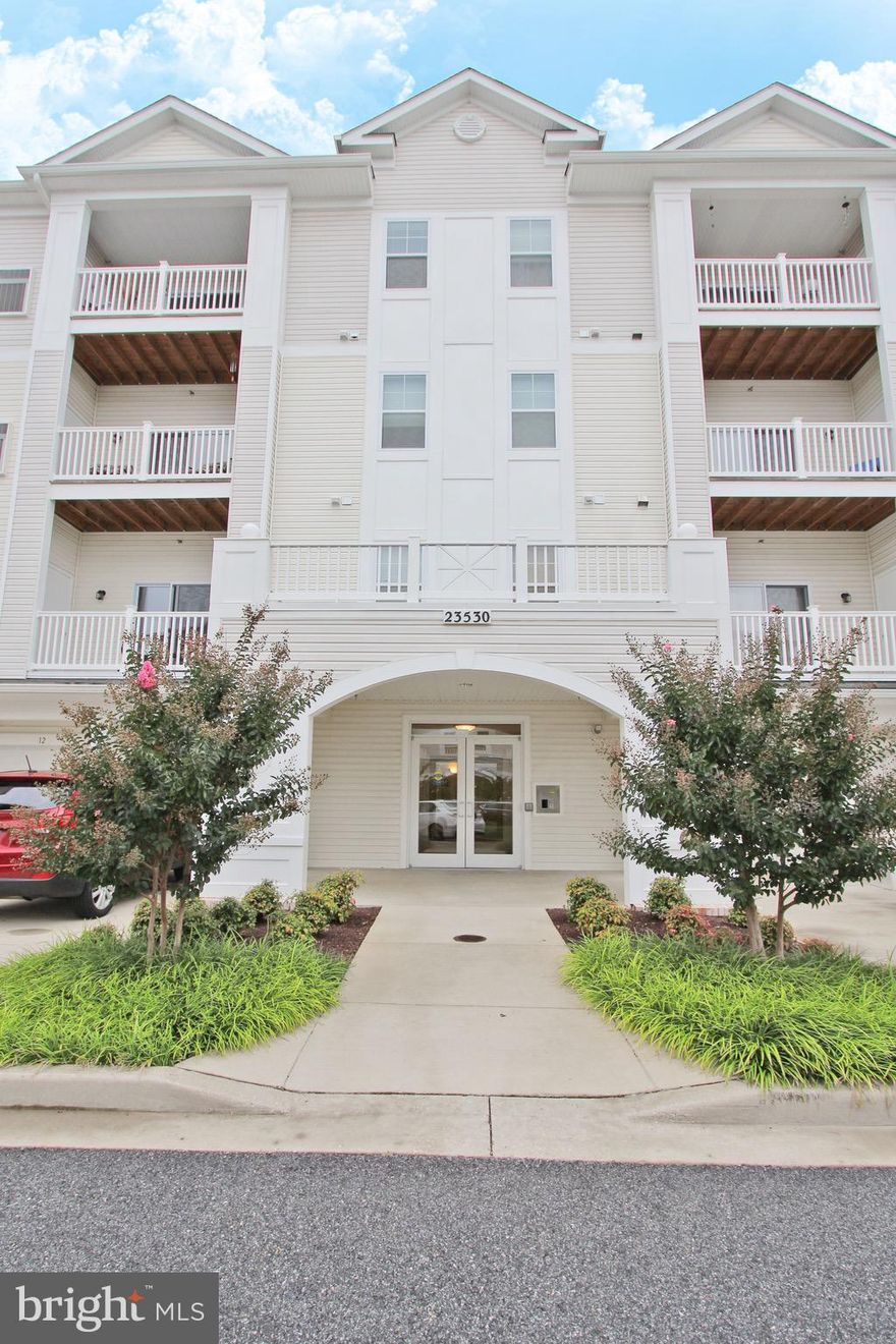 Bright, open and airy condo in sought after Wildewood community!  Maintenance free living is the BEST kind of living! Rent includes trash, water and sewer! Condo includes private garage parking.  Walk to shops within minutes. Minutes to PAX and Solomons!