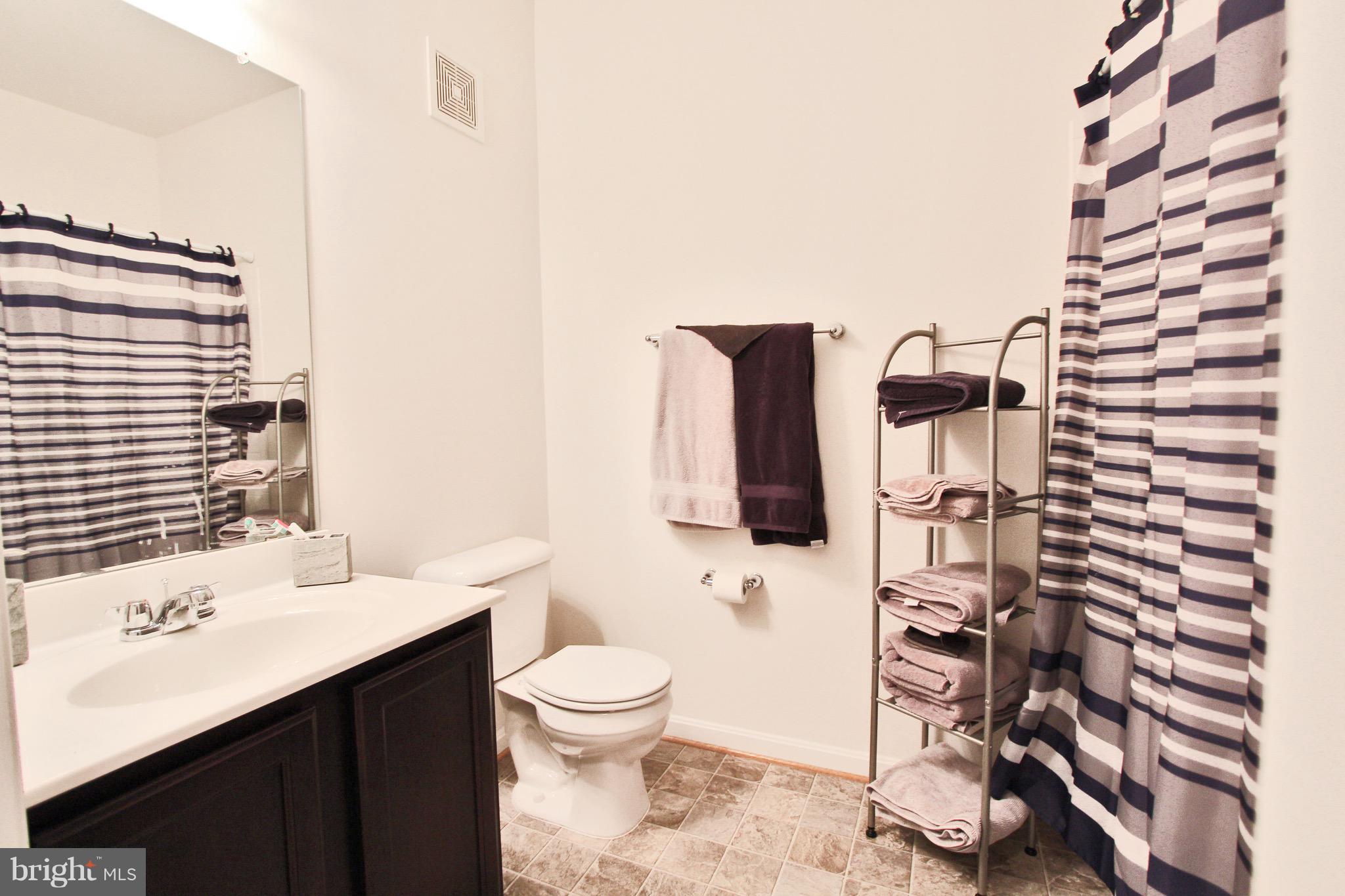 RESIDENCES AT WILDEWOOD - Residential Lease