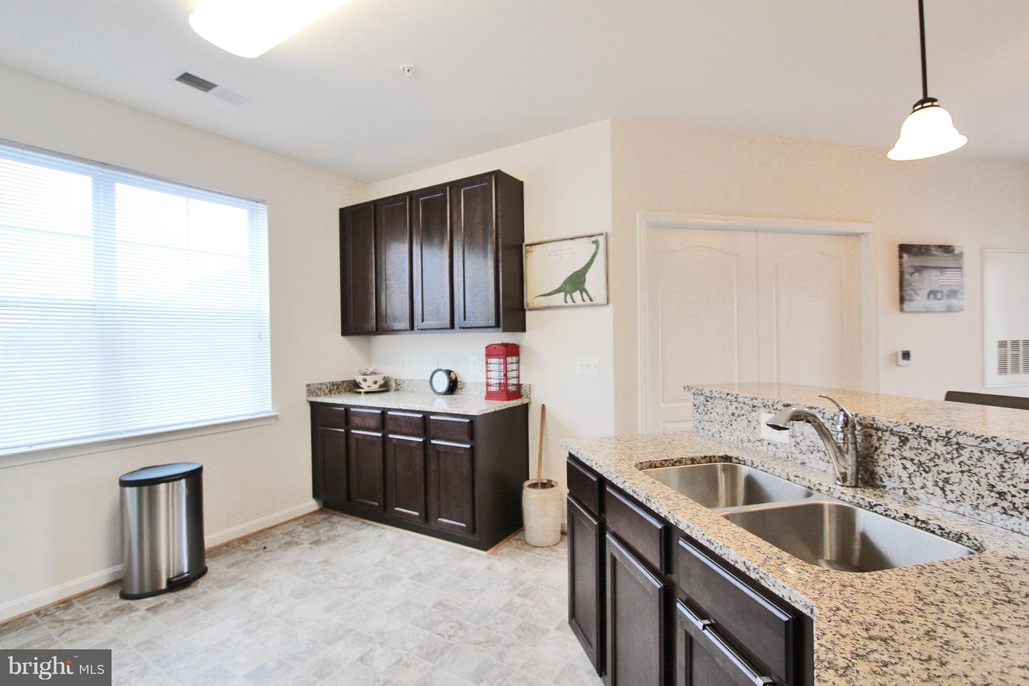 RESIDENCES AT WILDEWOOD - Residential Lease