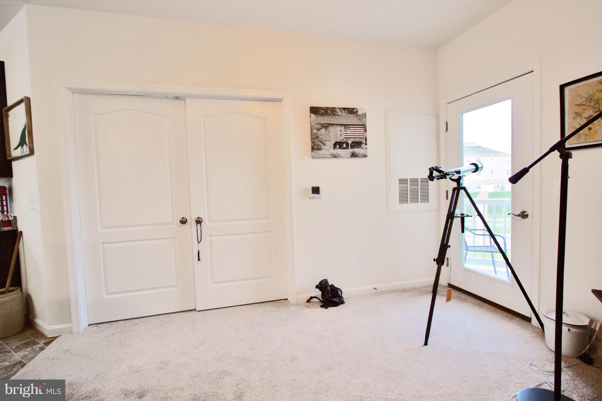 RESIDENCES AT WILDEWOOD - Residential Lease