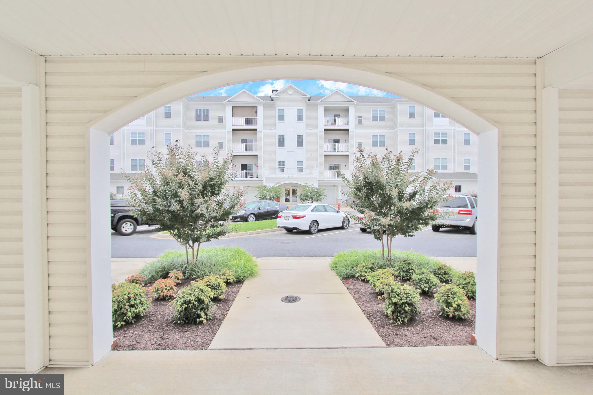 RESIDENCES AT WILDEWOOD - Residential Lease