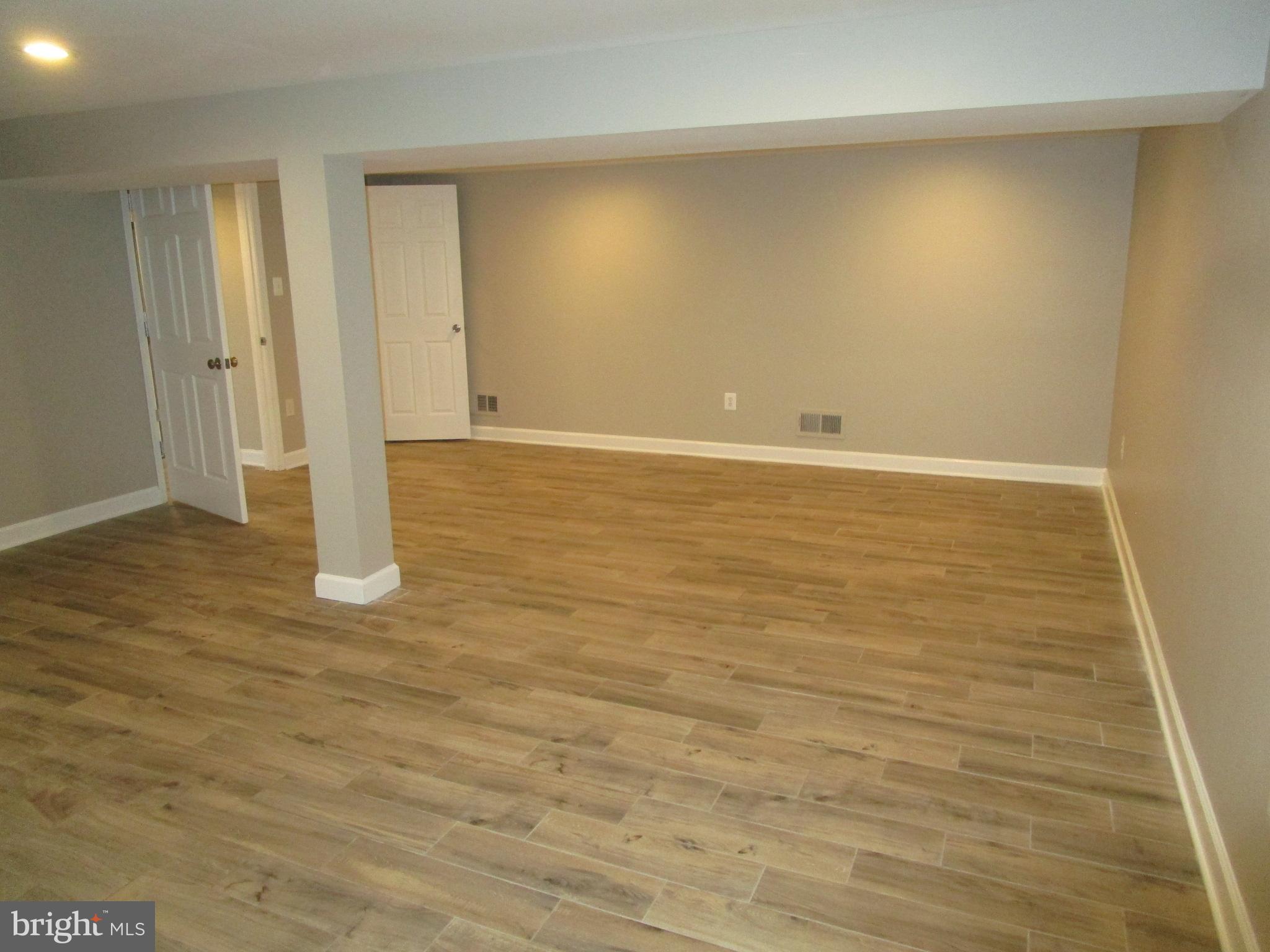 BIRCHWOOD CITY - Residential Lease