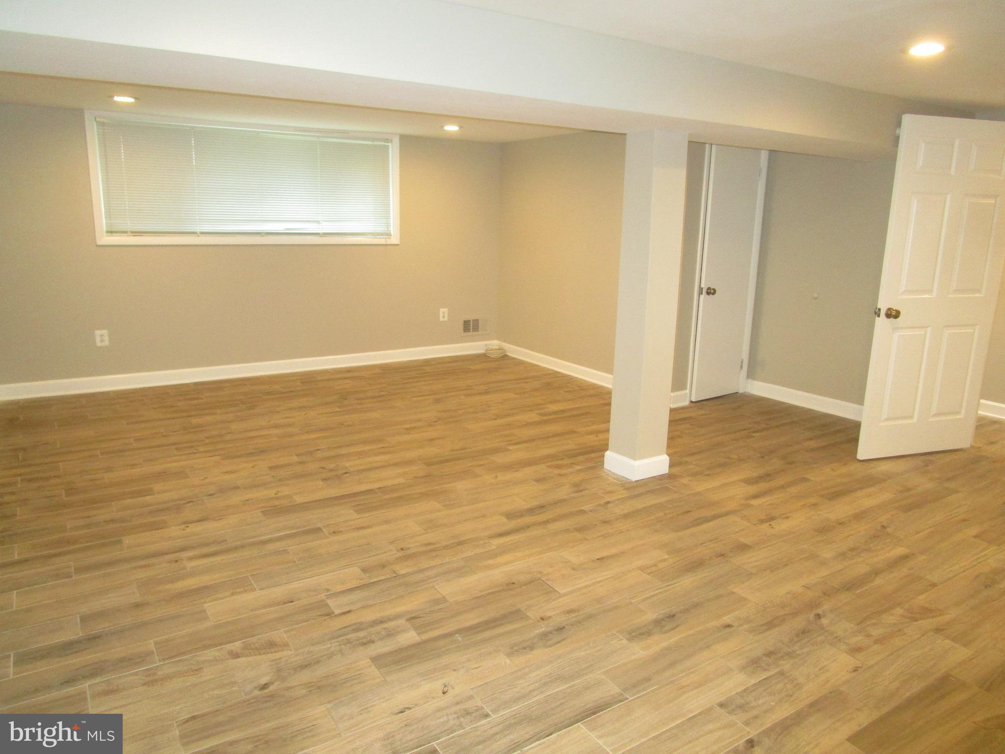 BIRCHWOOD CITY - Residential Lease