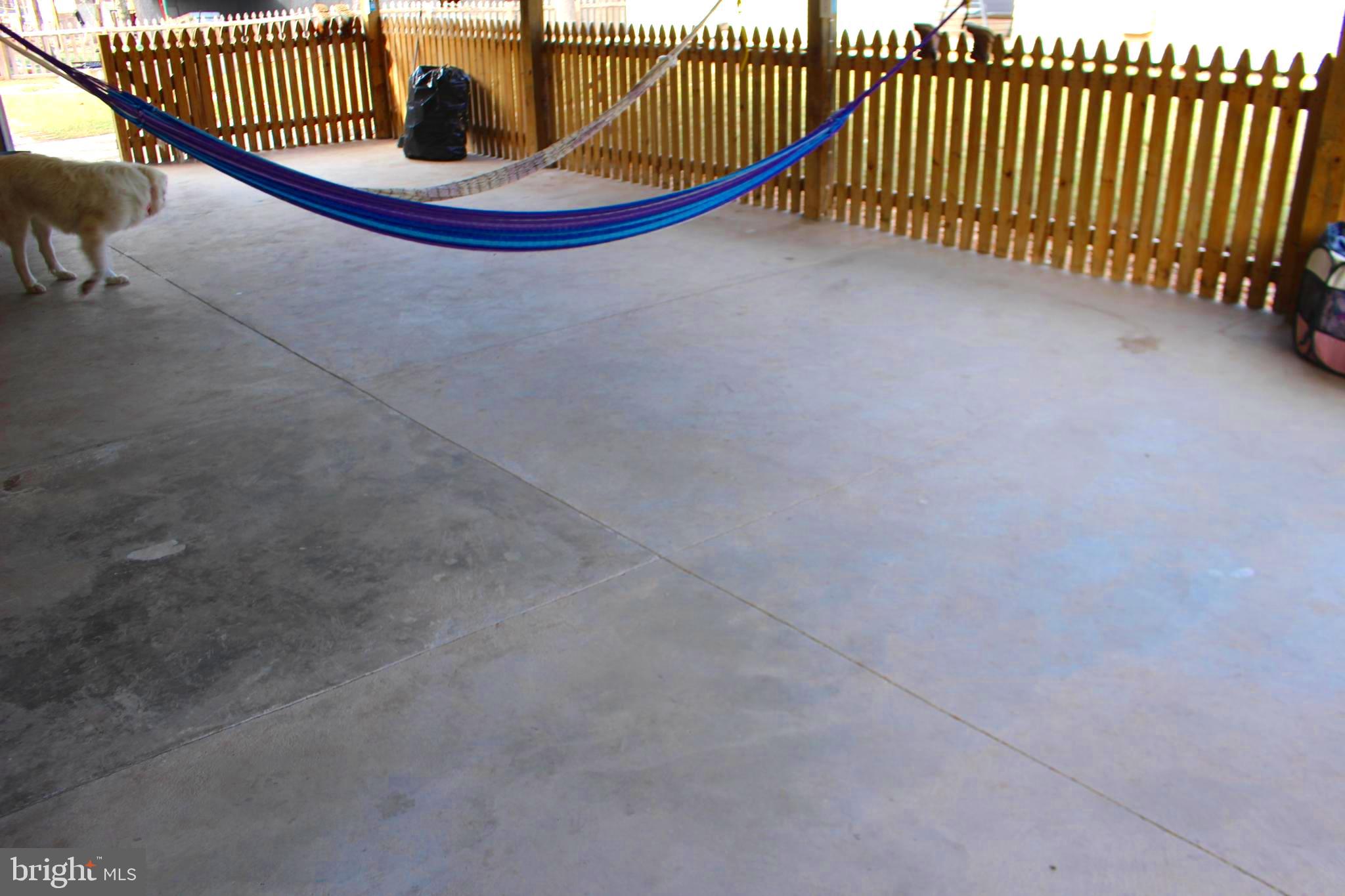 THE KNOLLS - Residential