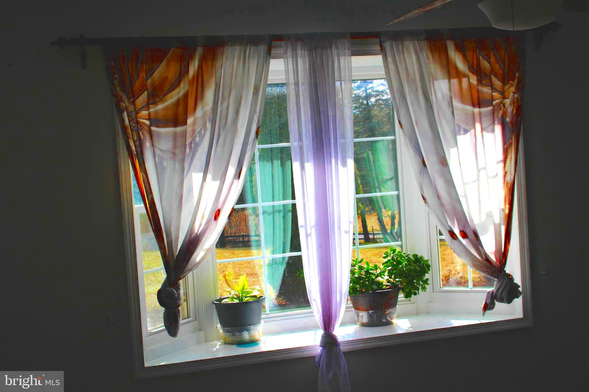 THE KNOLLS - Residential