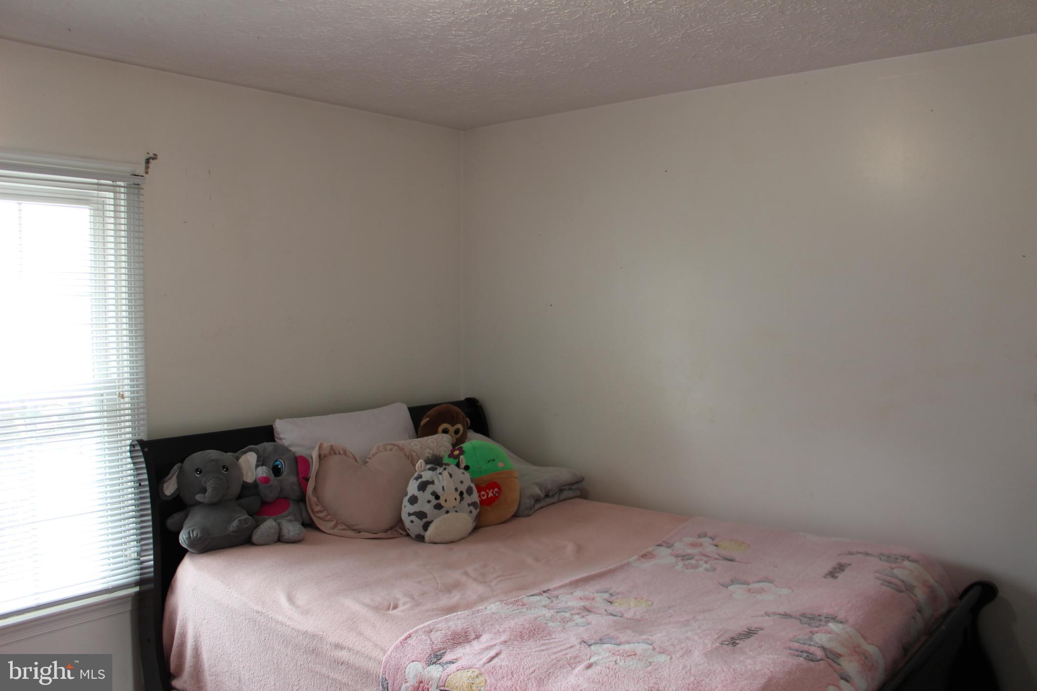 THE KNOLLS - Residential