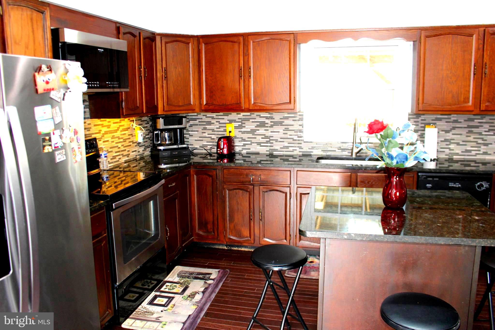 THE KNOLLS - Residential