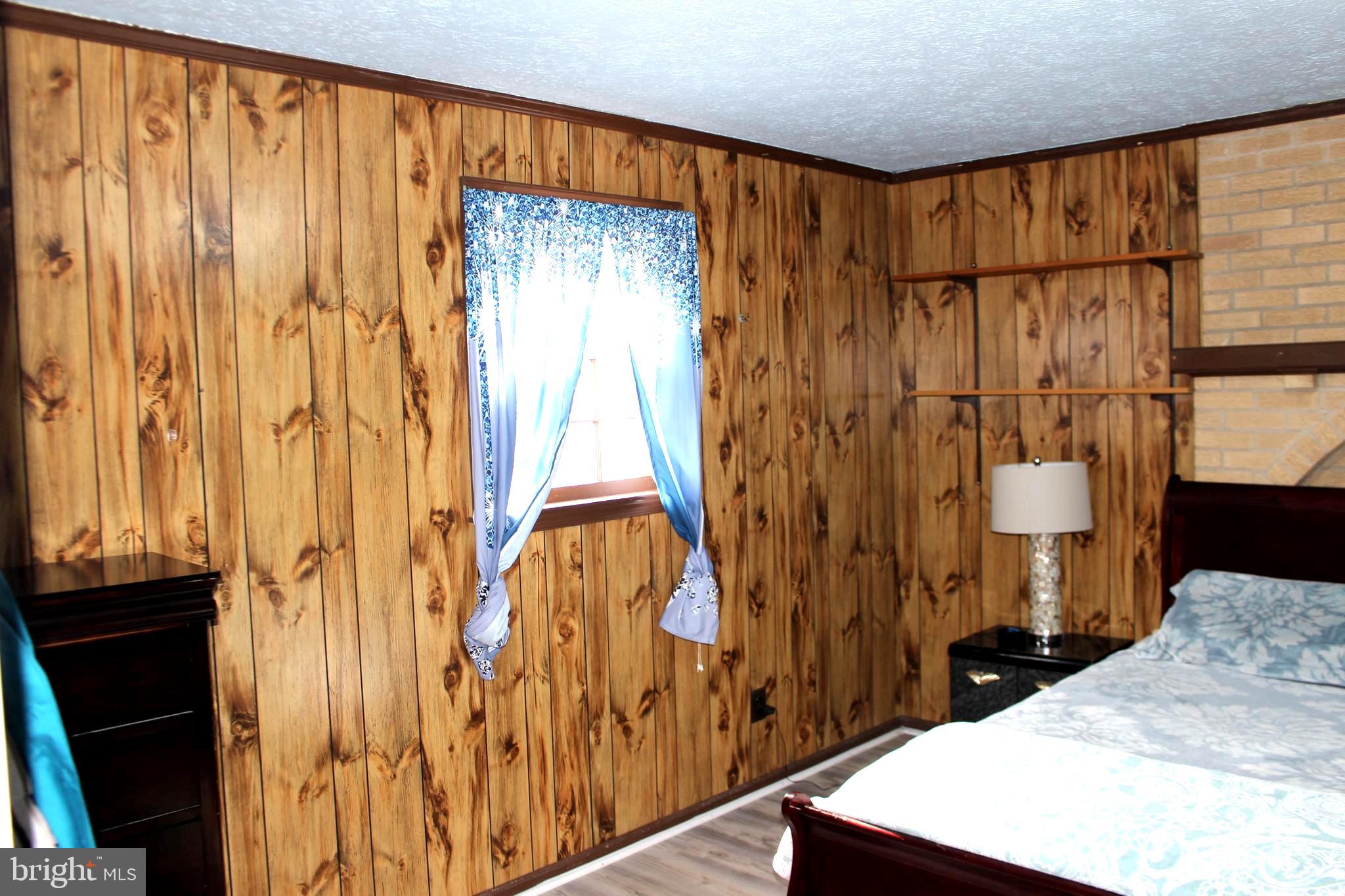 THE KNOLLS - Residential