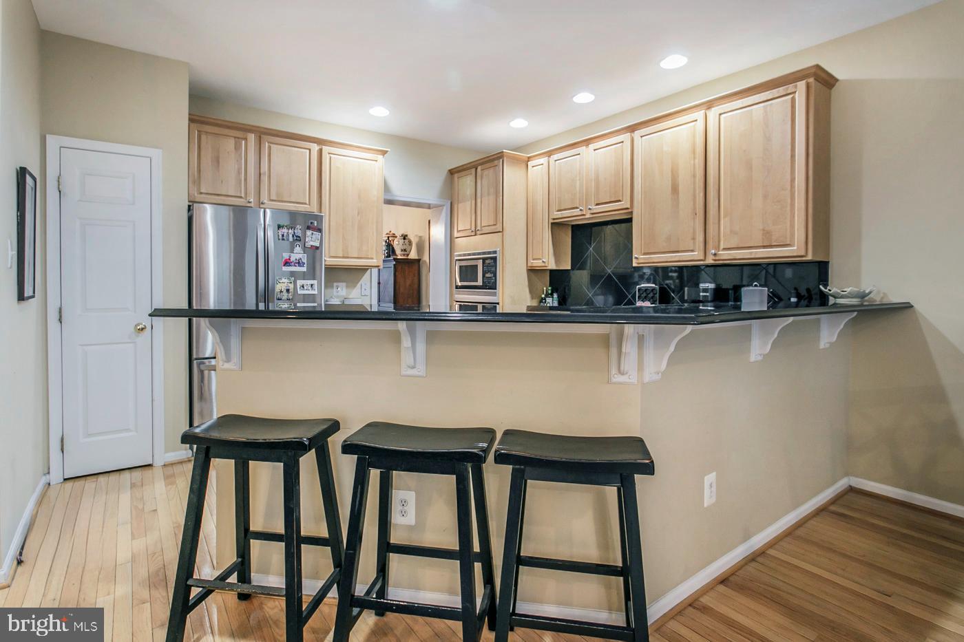 RIVERCREST - Residential