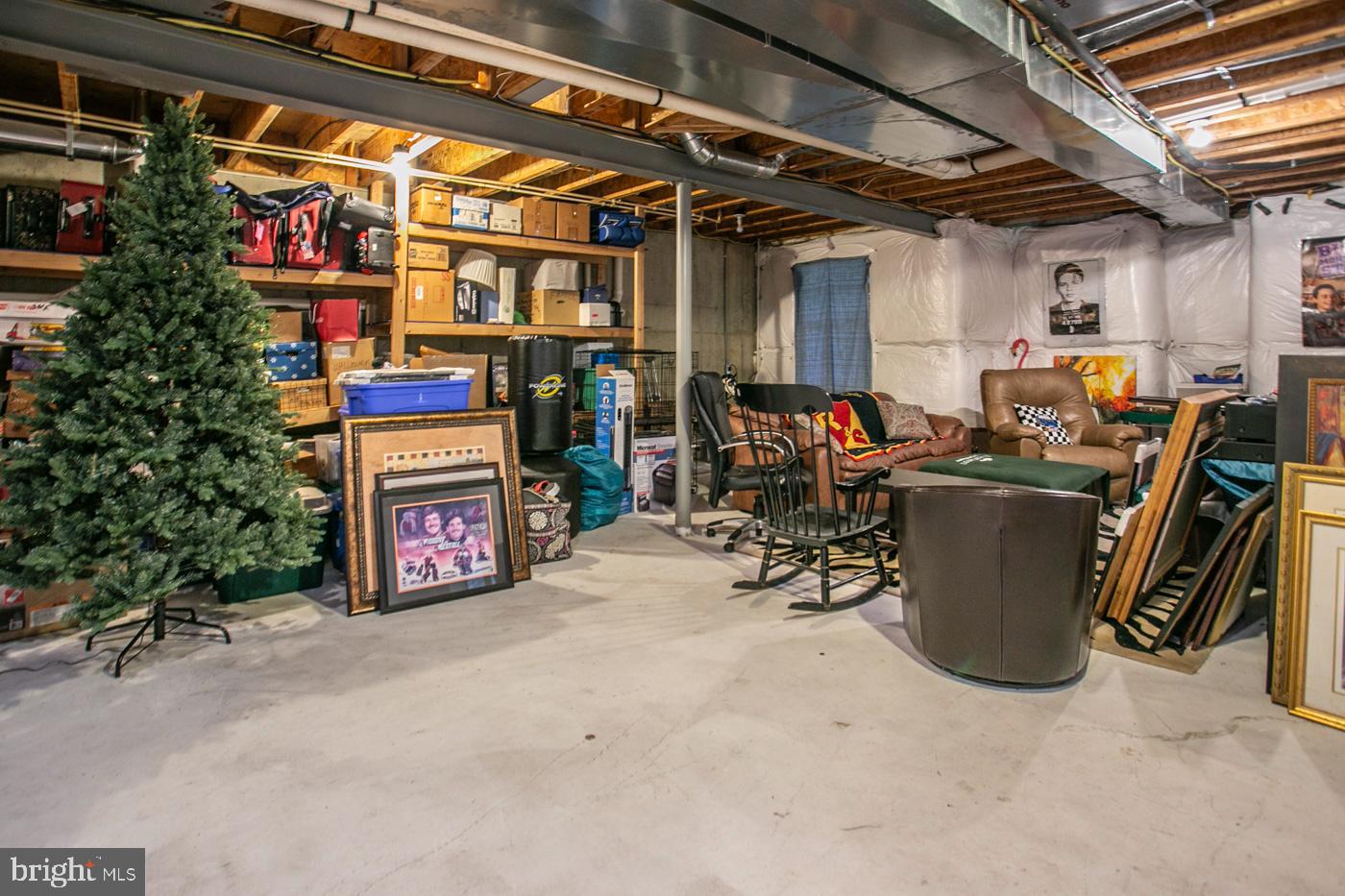 RIVERCREST - Residential