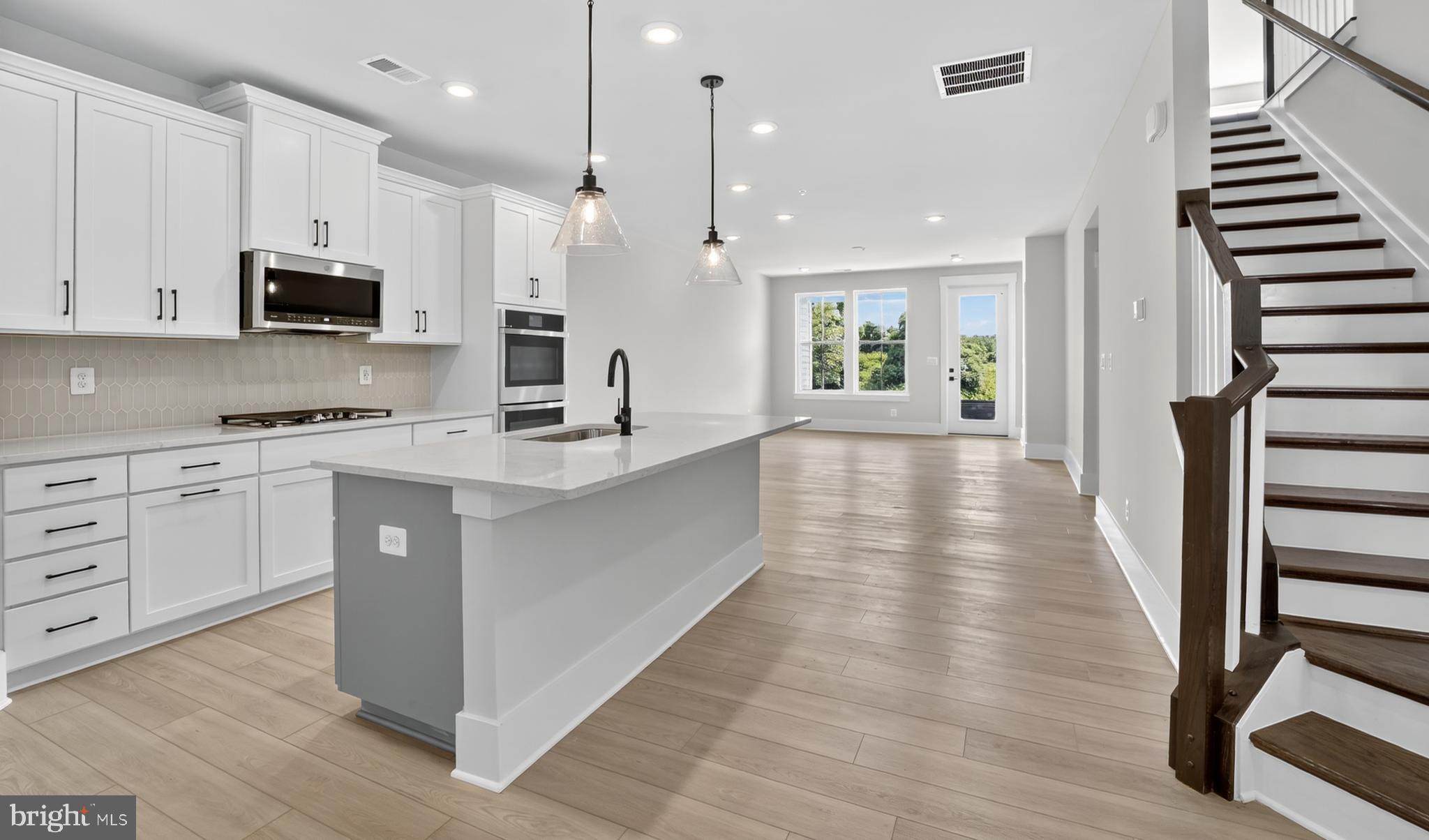 3704 ELIZABETH RIVER DRIVE
