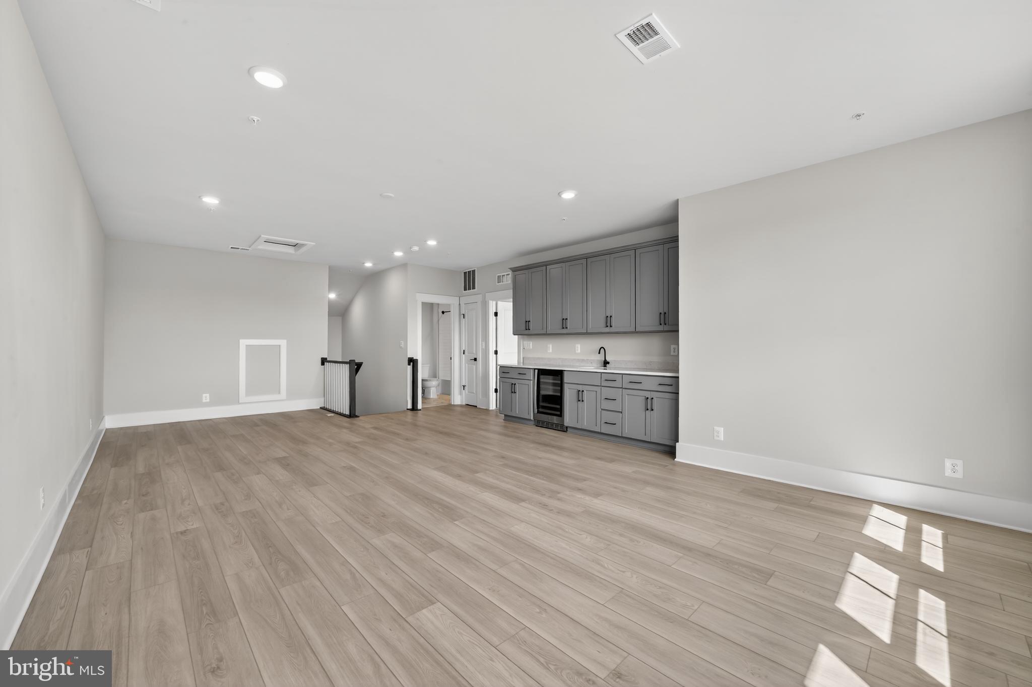 VICTORIA PARK - Residential